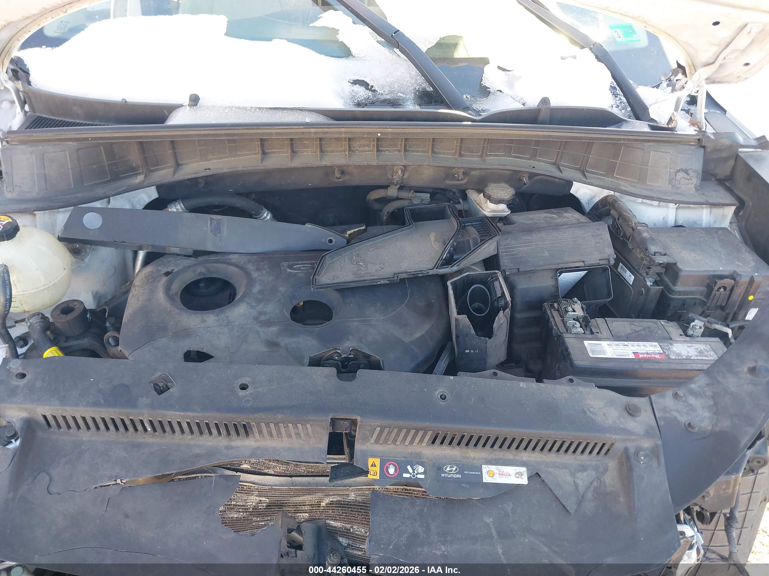 HYUNDAI TUCSON image 10