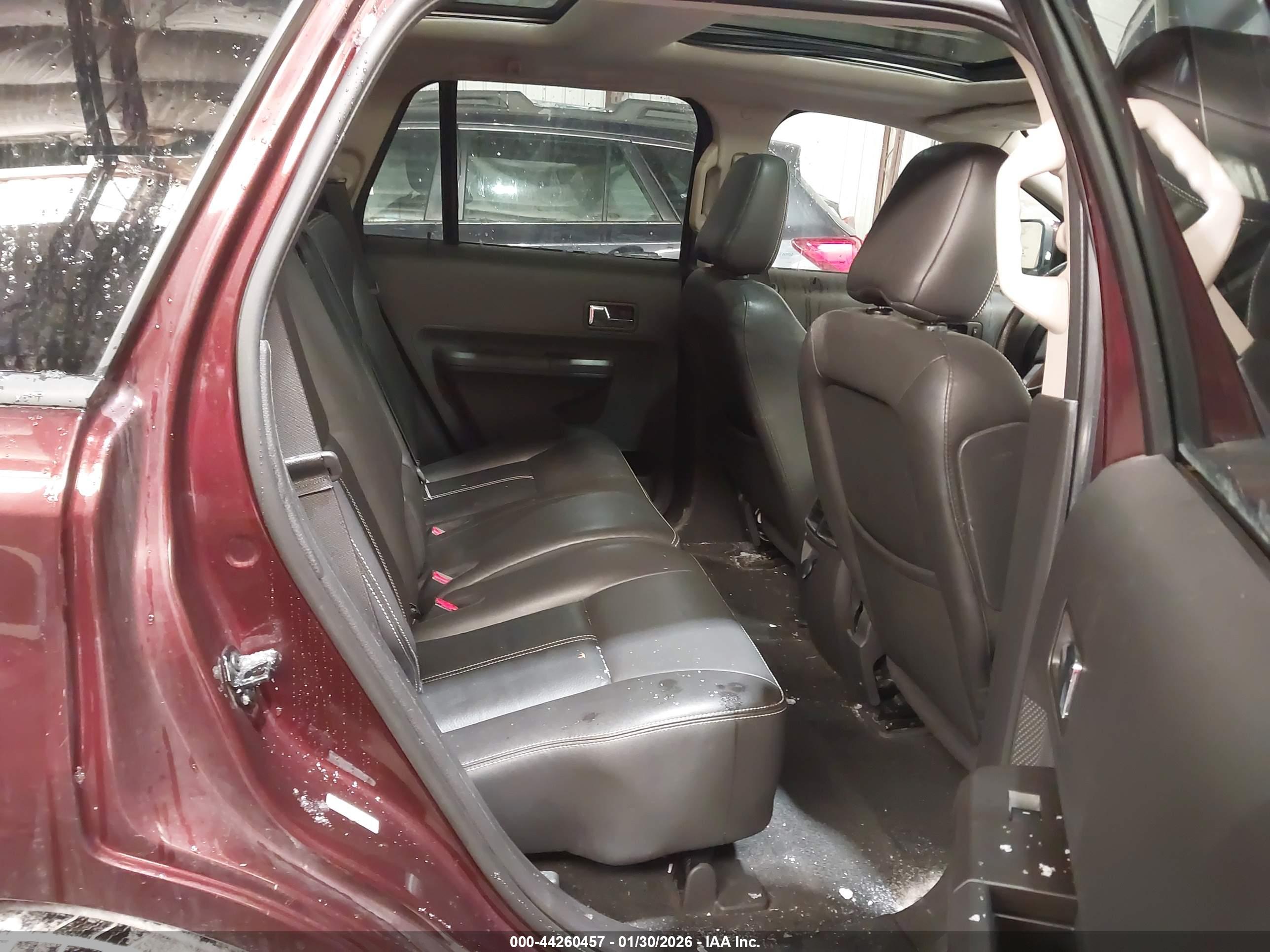 FORD EDGE image 8