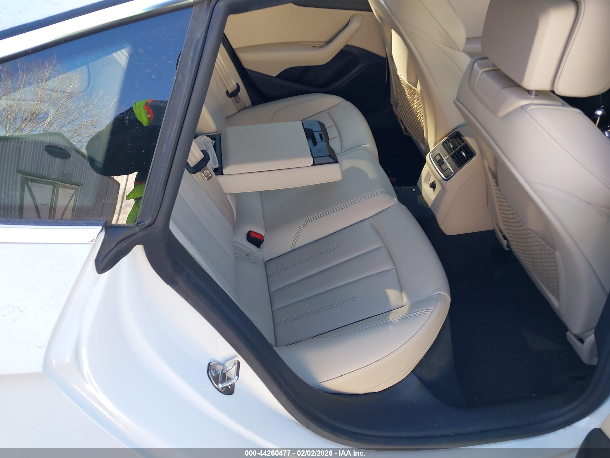 AUDI A5 image 8