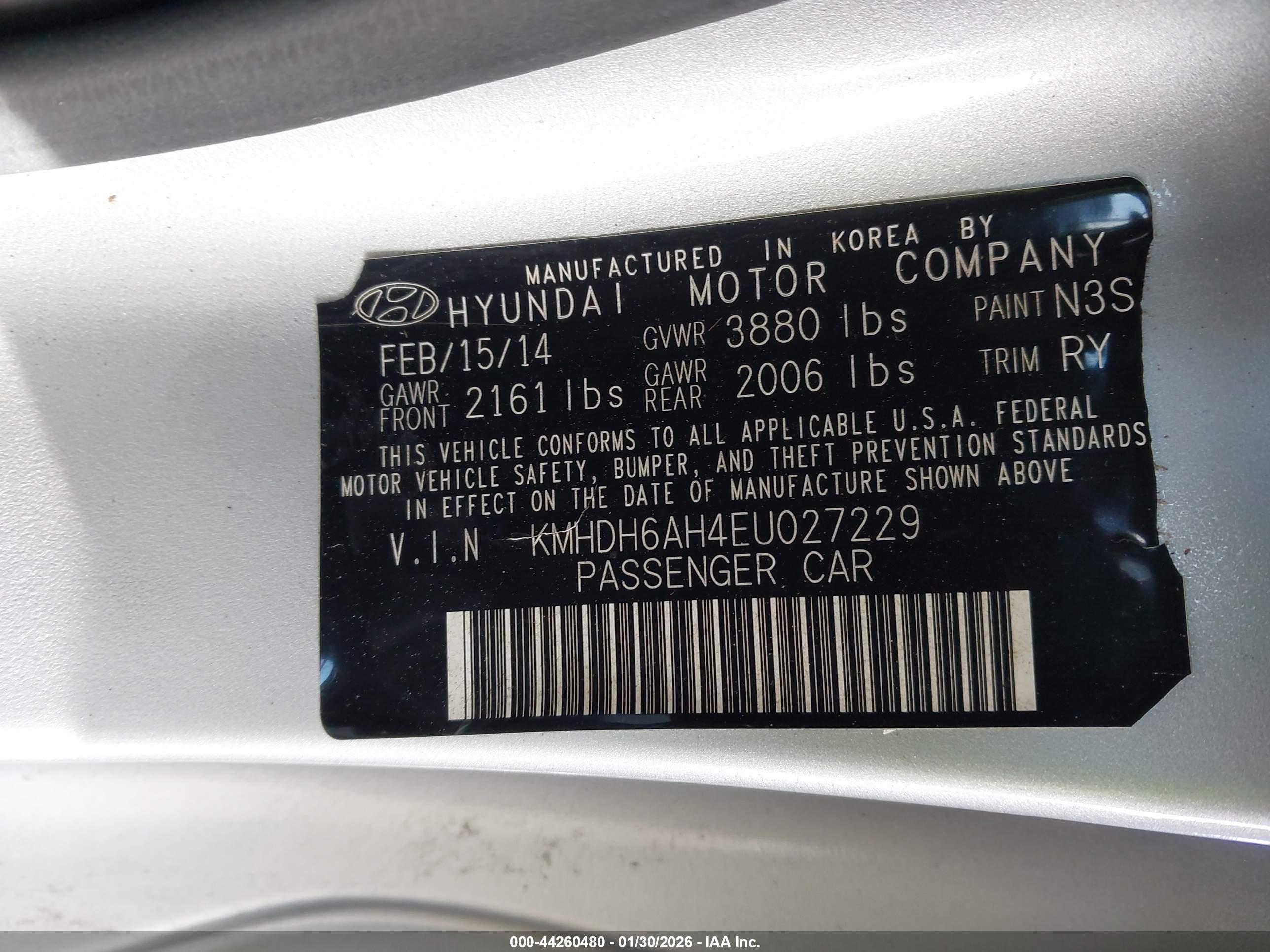 HYUNDAI ELANTRA image 9