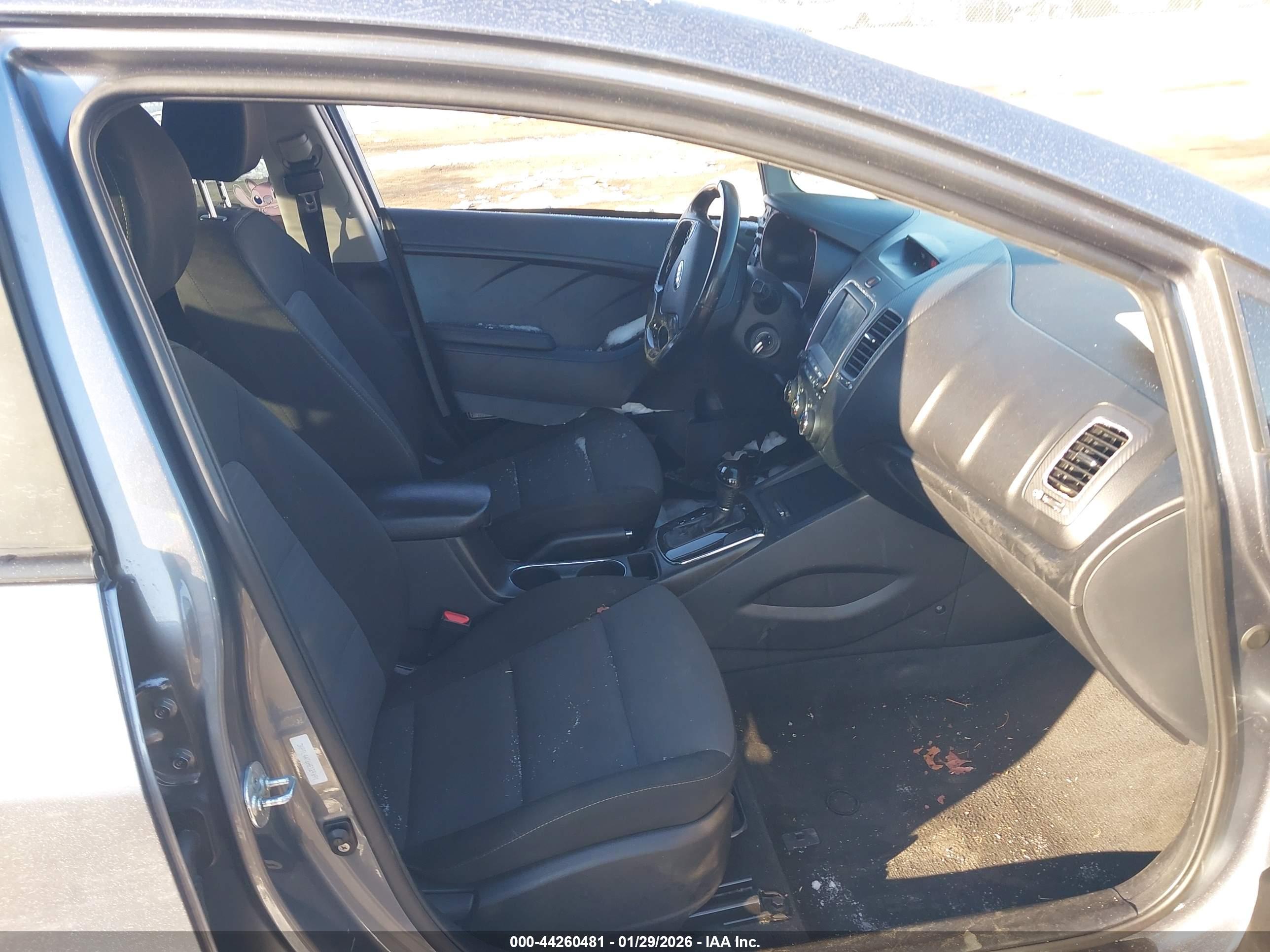 KIA FORTE image 5