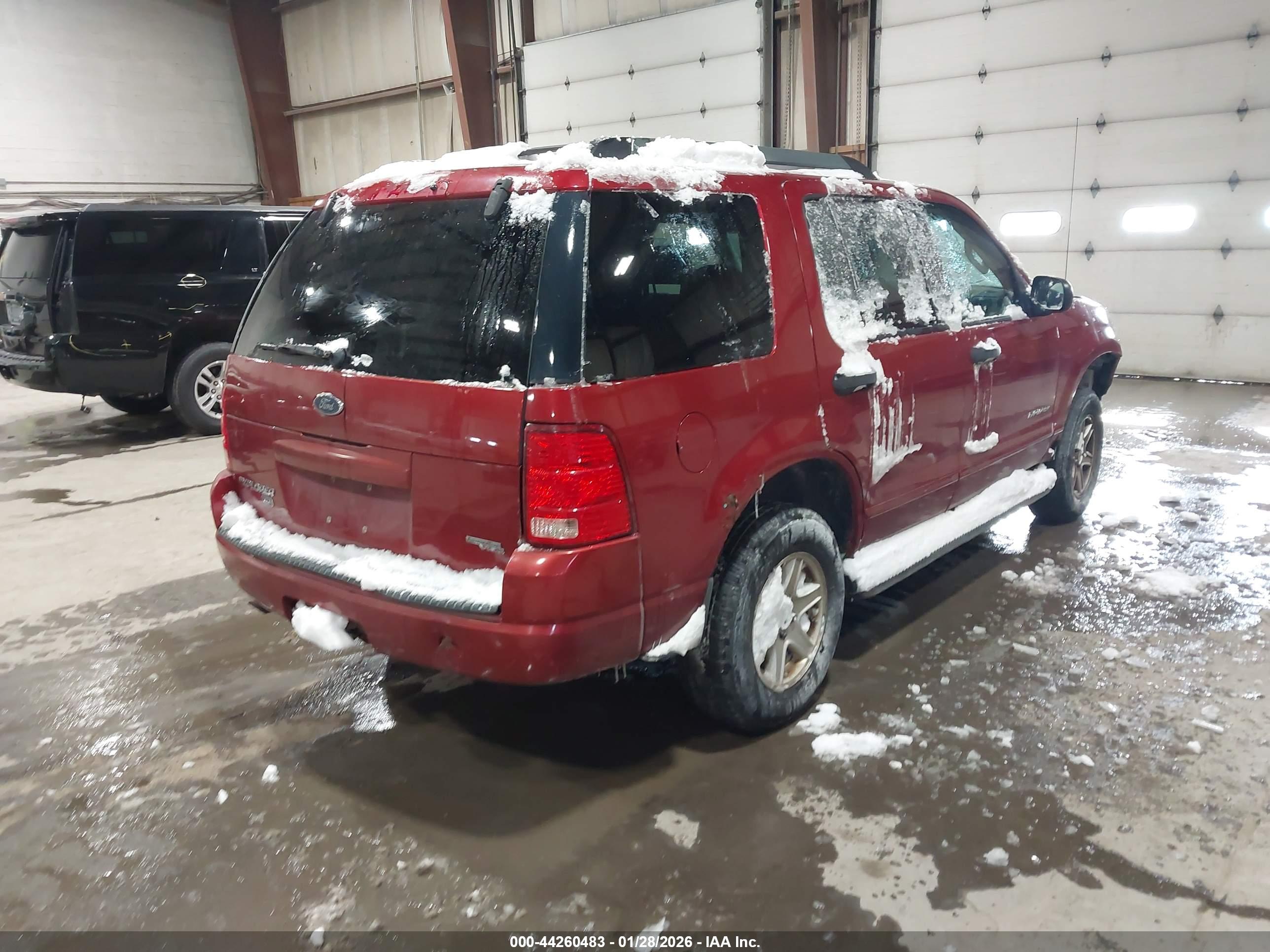 FORD EXPLORER image 4