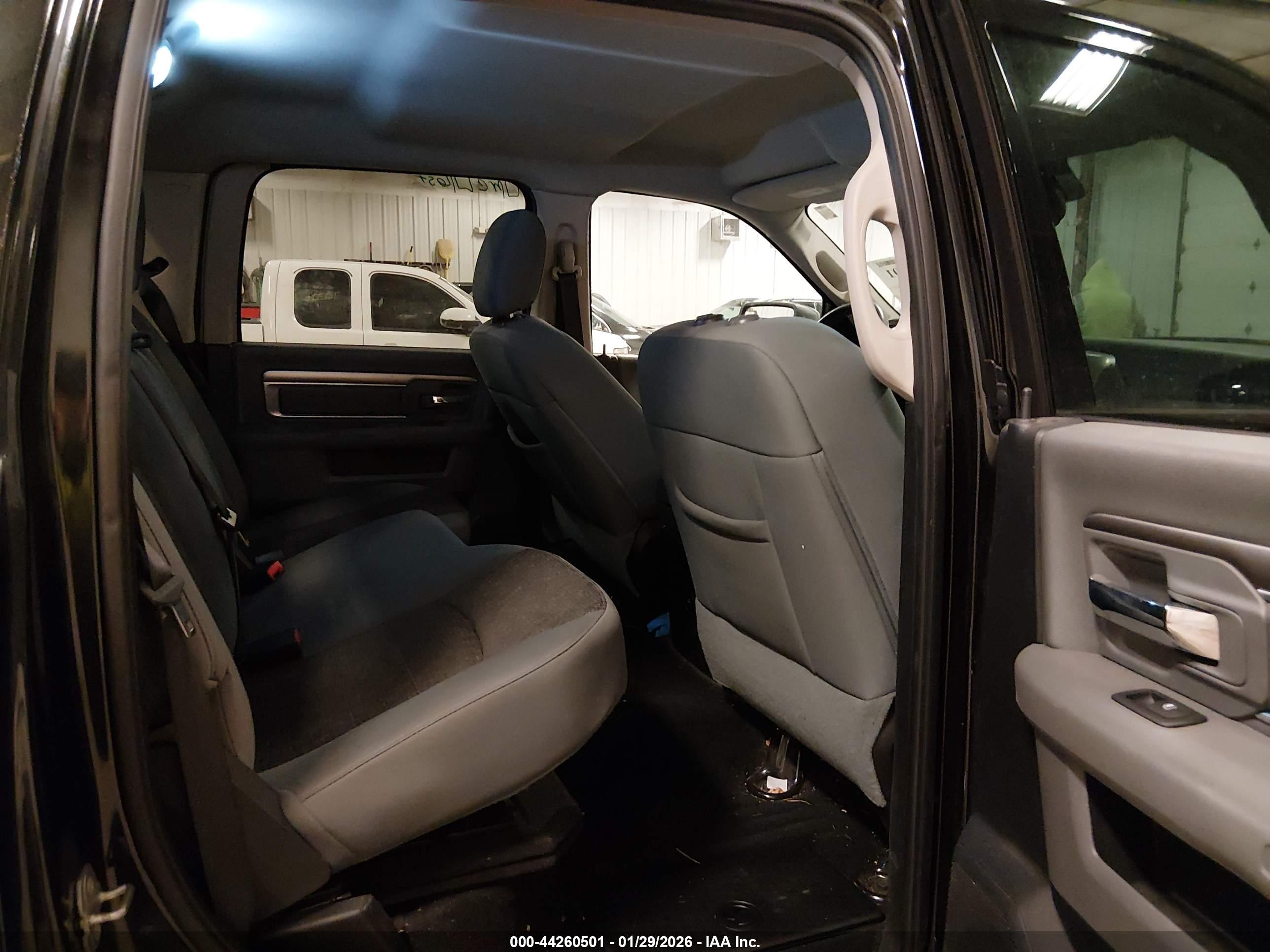 RAM 1500 image 8