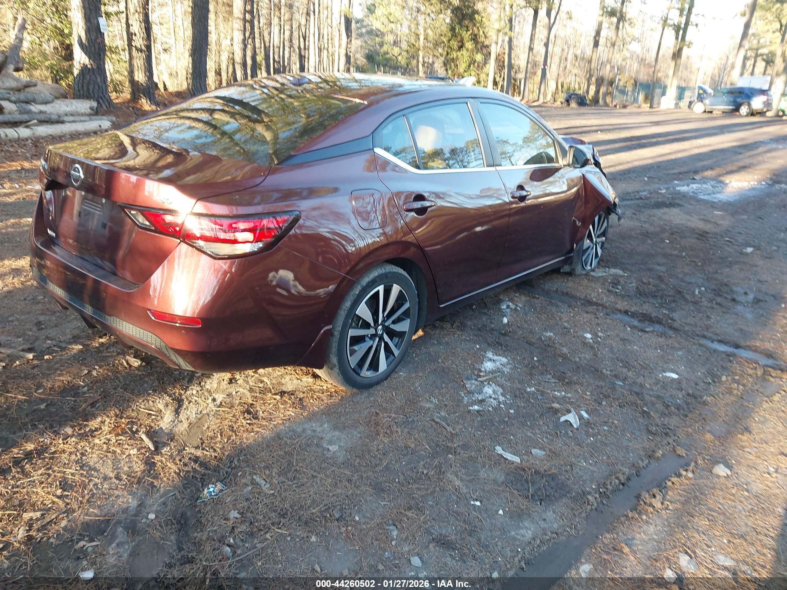 NISSAN SENTRA image 4