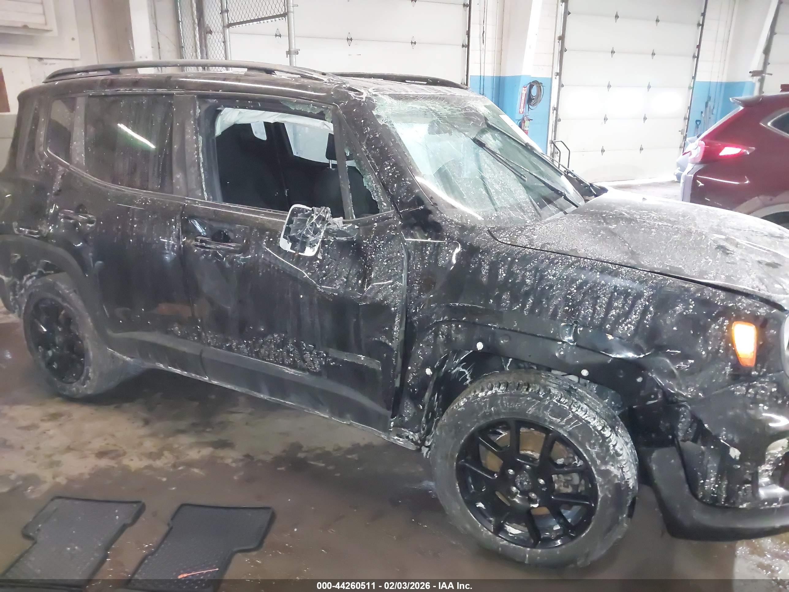 JEEP RENEGADE image 6