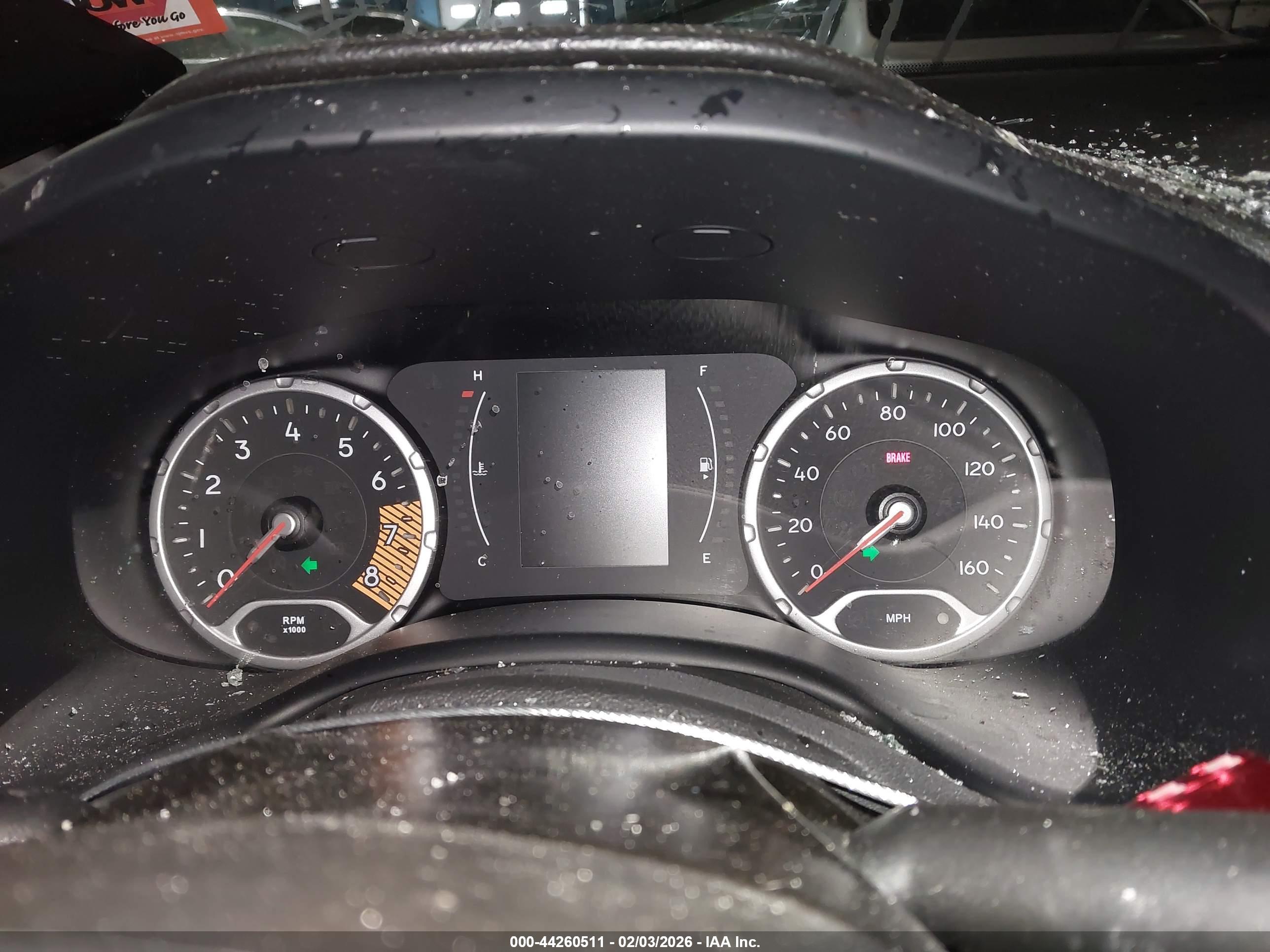 JEEP RENEGADE image 7