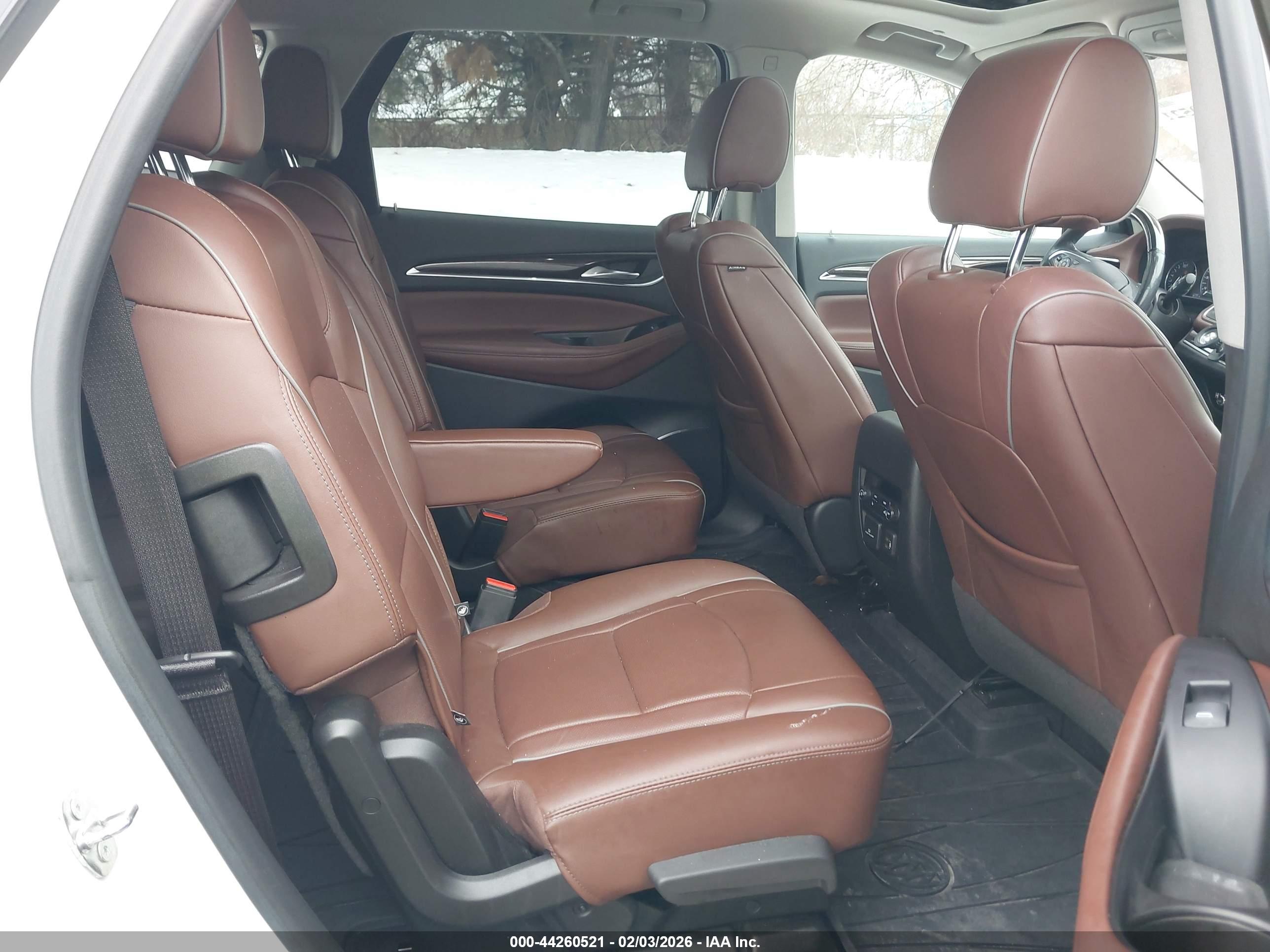 BUICK ENCLAVE image 8