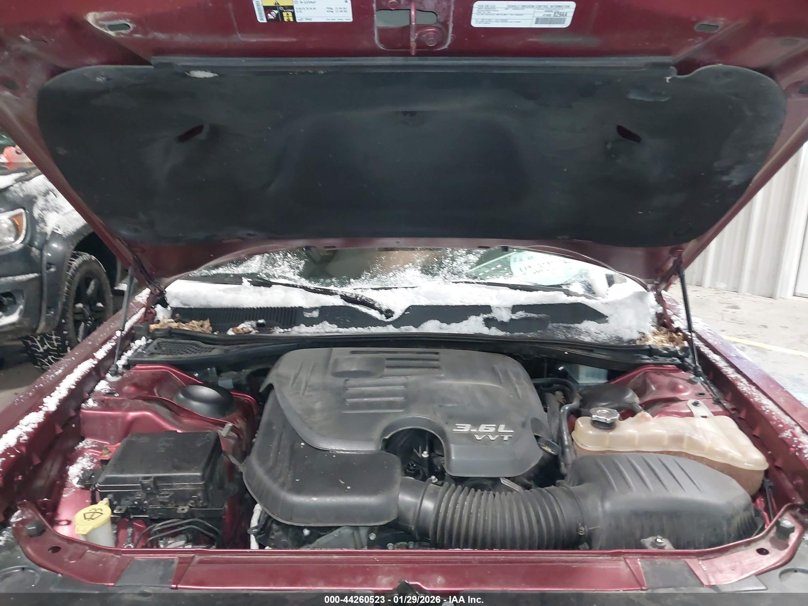 DODGE CHALLENGER image 10