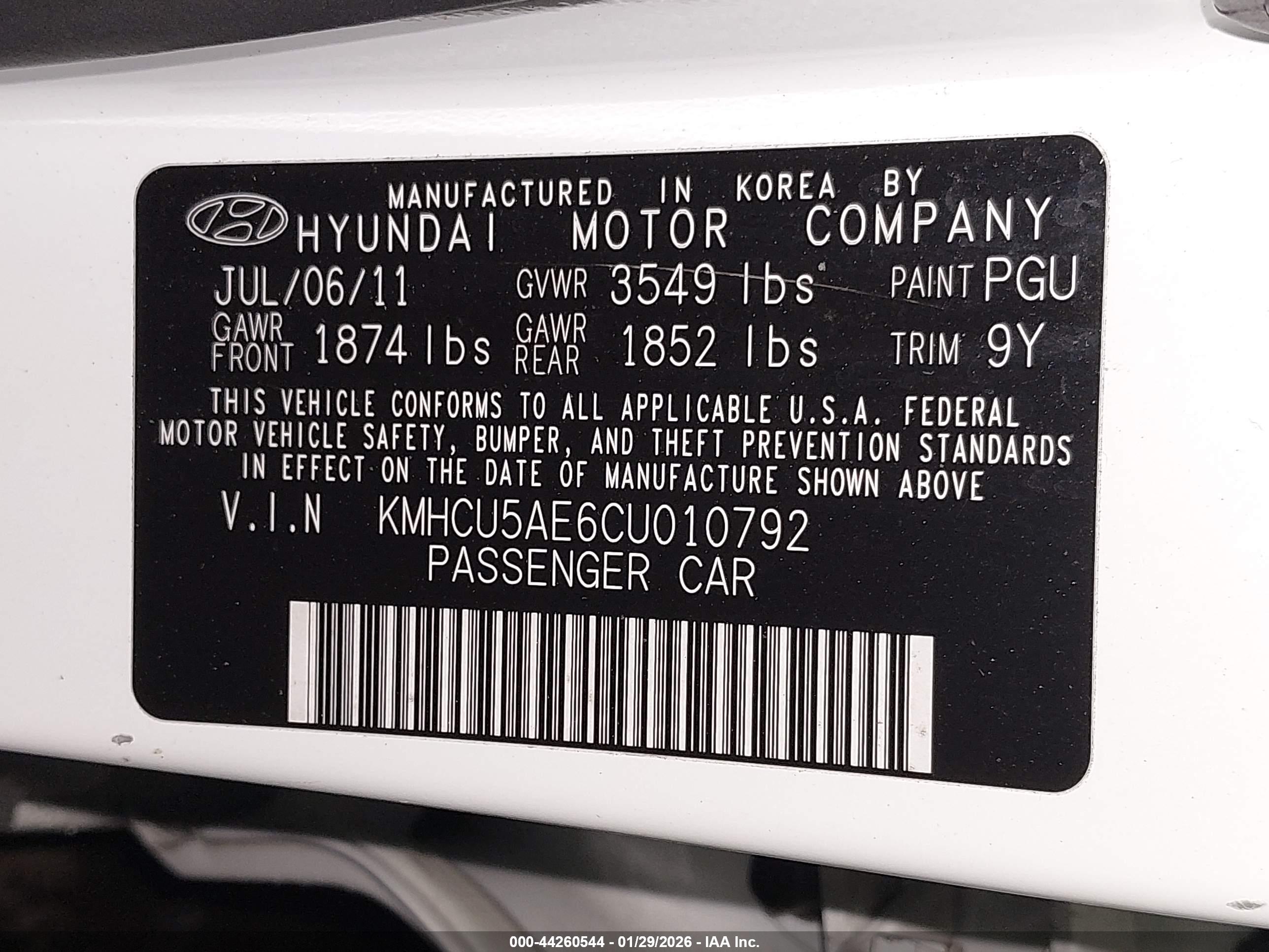 HYUNDAI ACCENT image 9