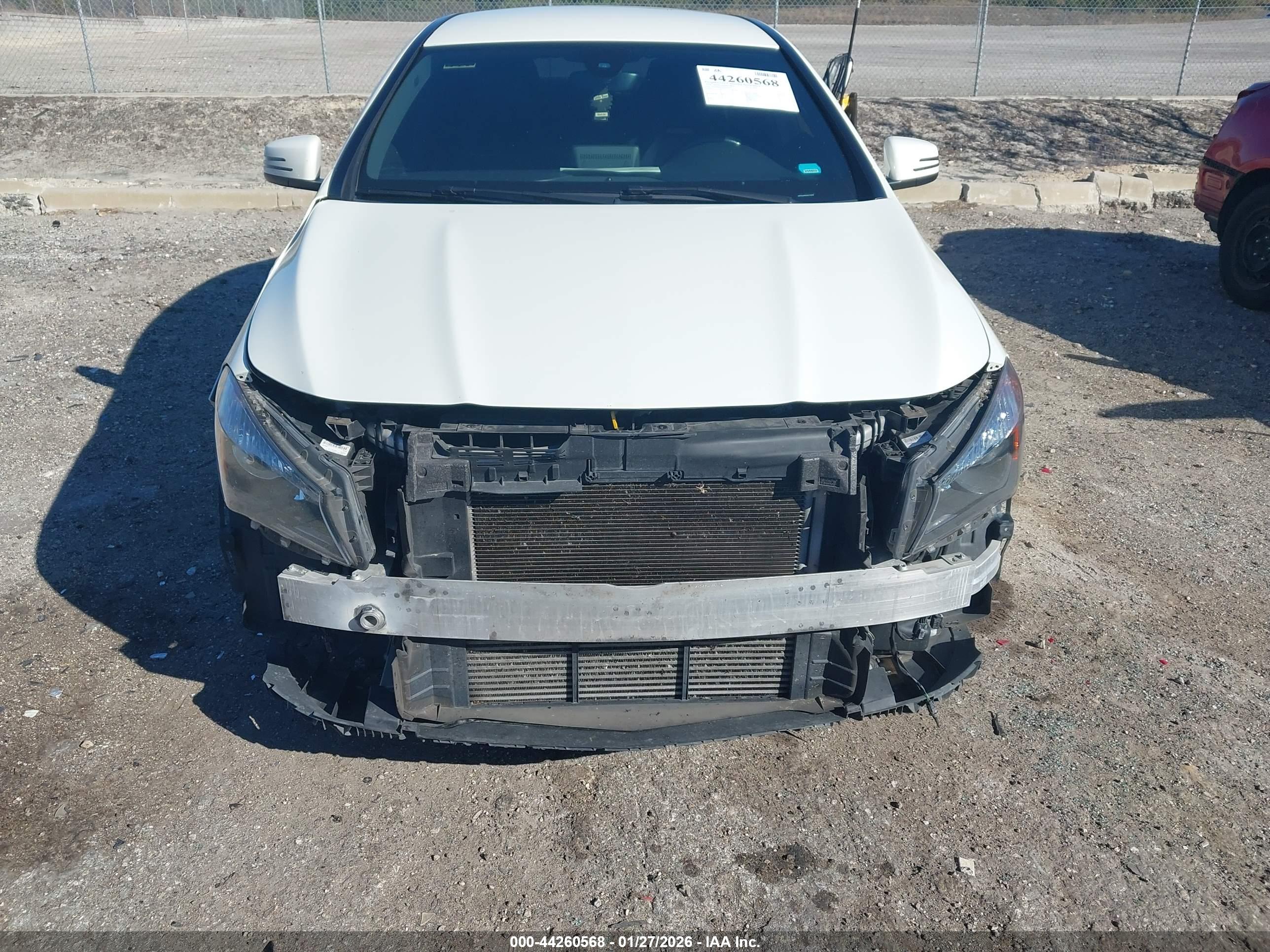 MERCEDES-BENZ CLA image 6