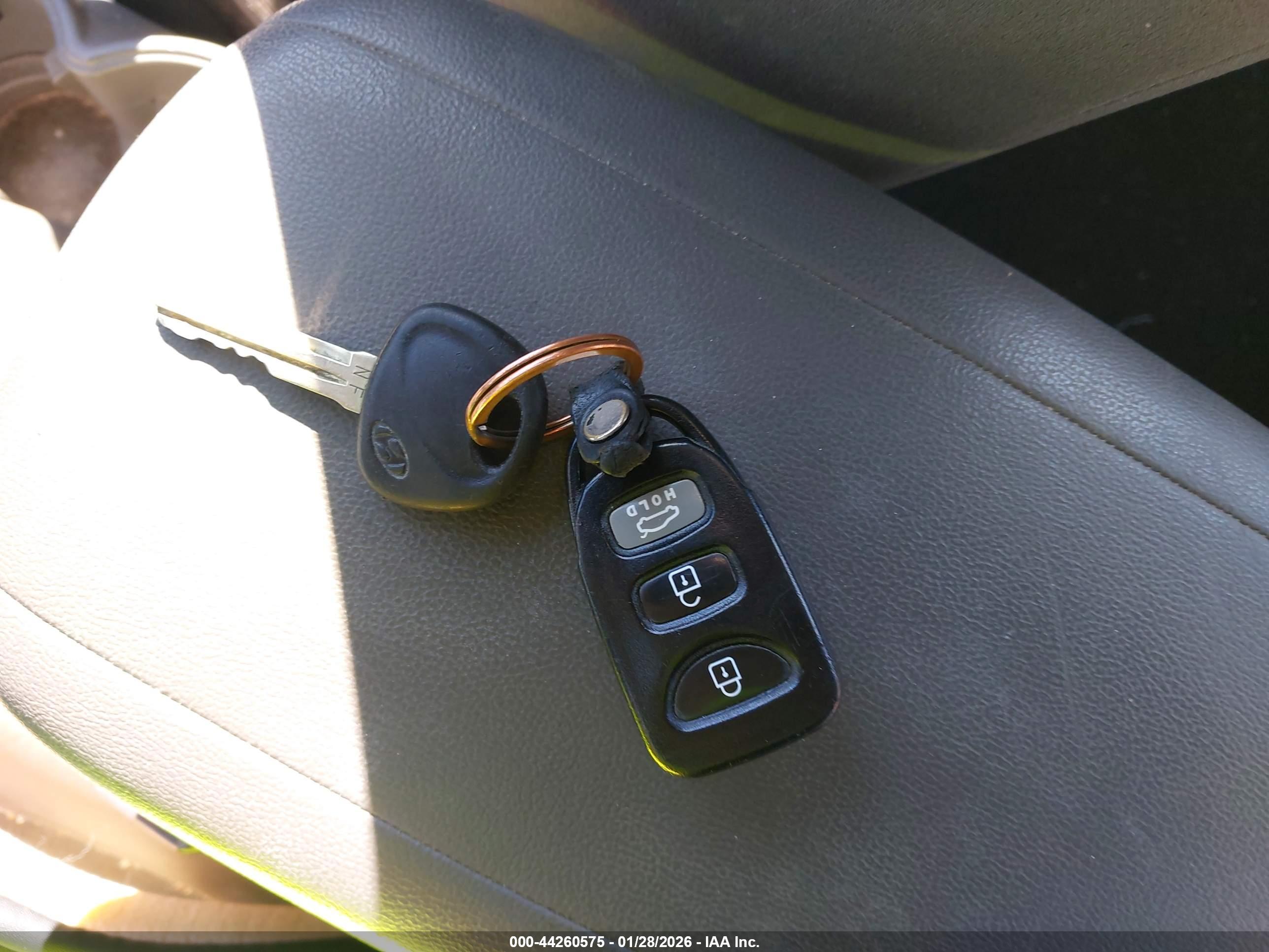 HYUNDAI SONATA image 11