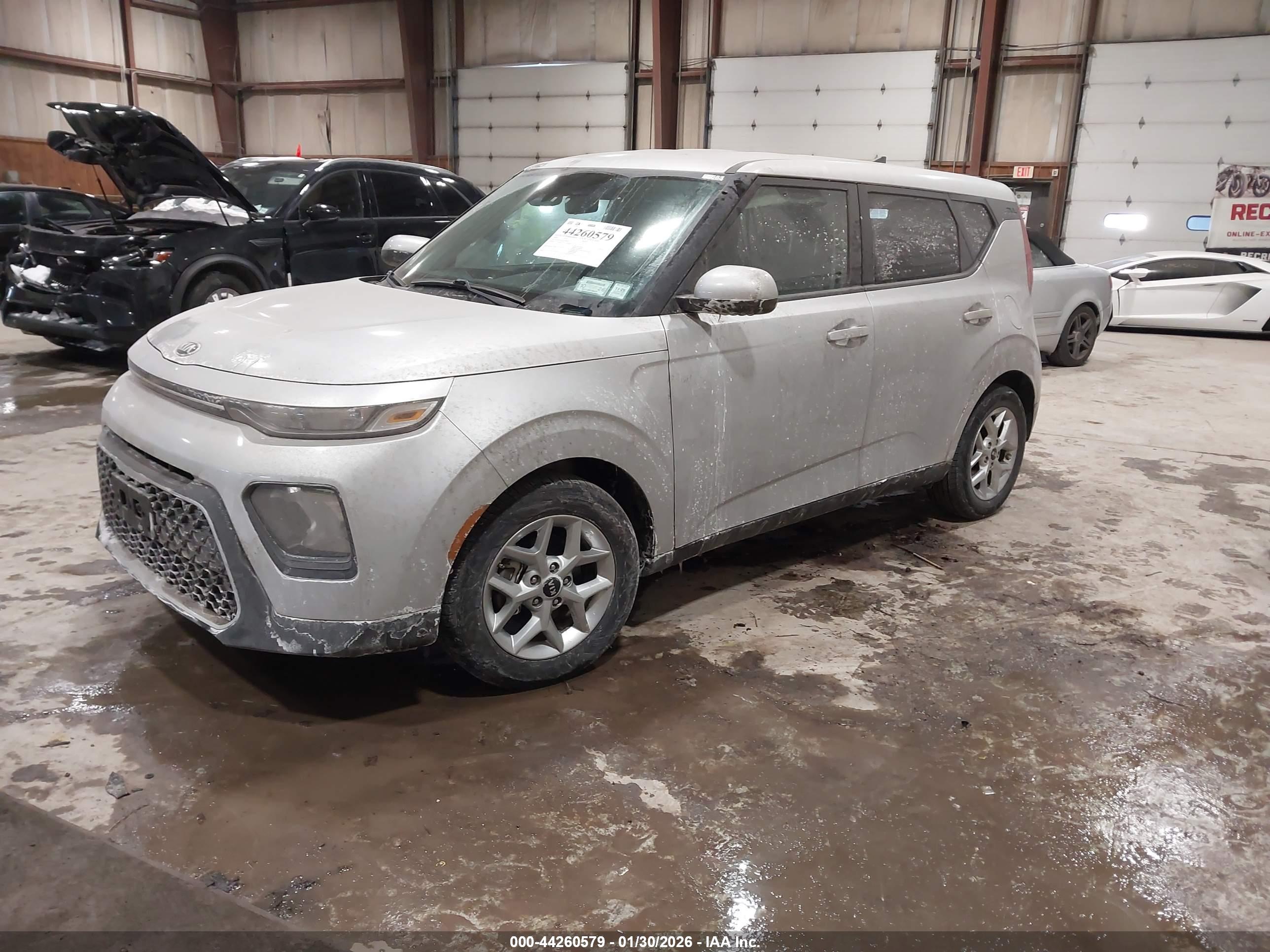 KIA SOUL image 2