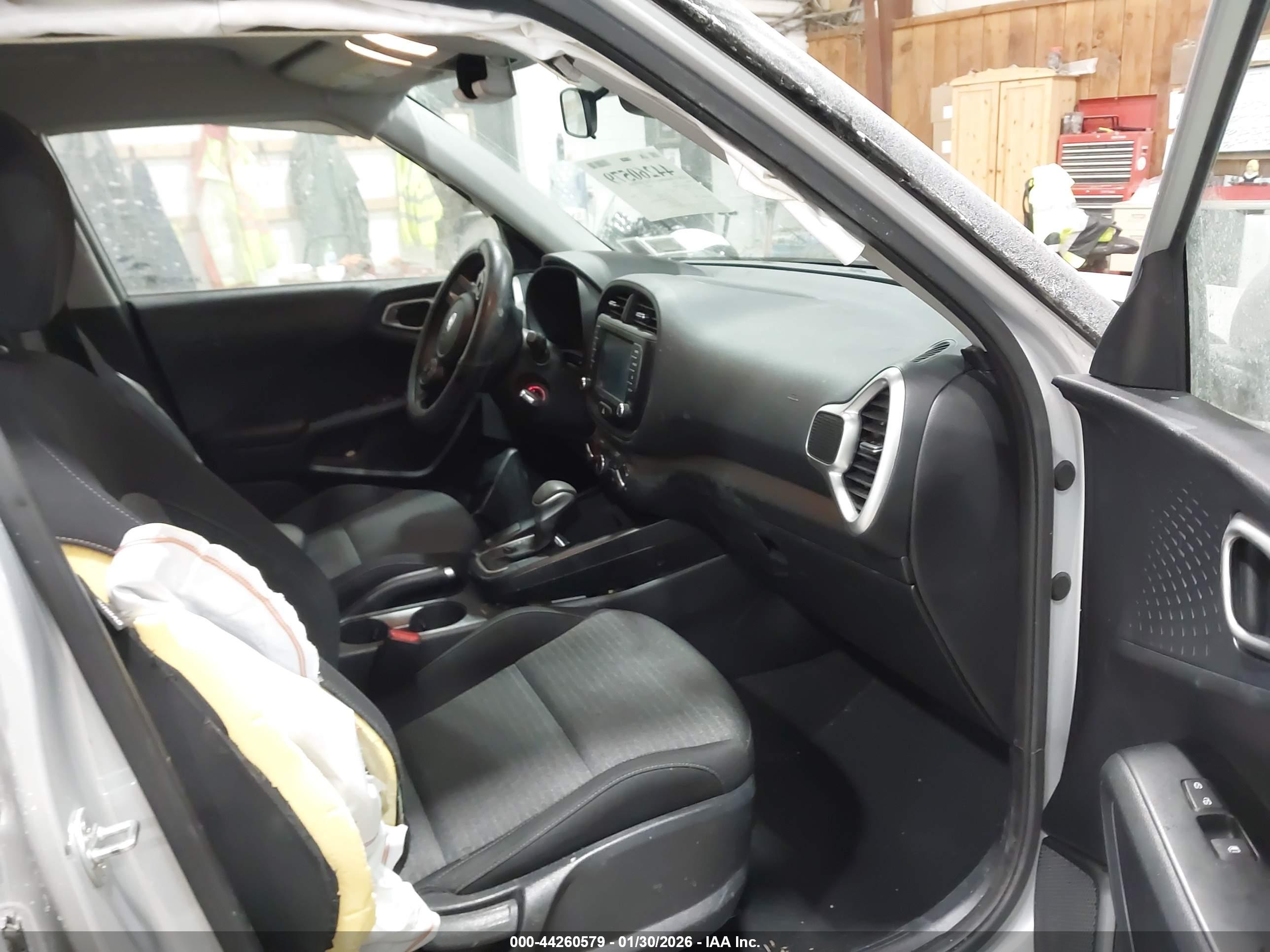KIA SOUL image 5
