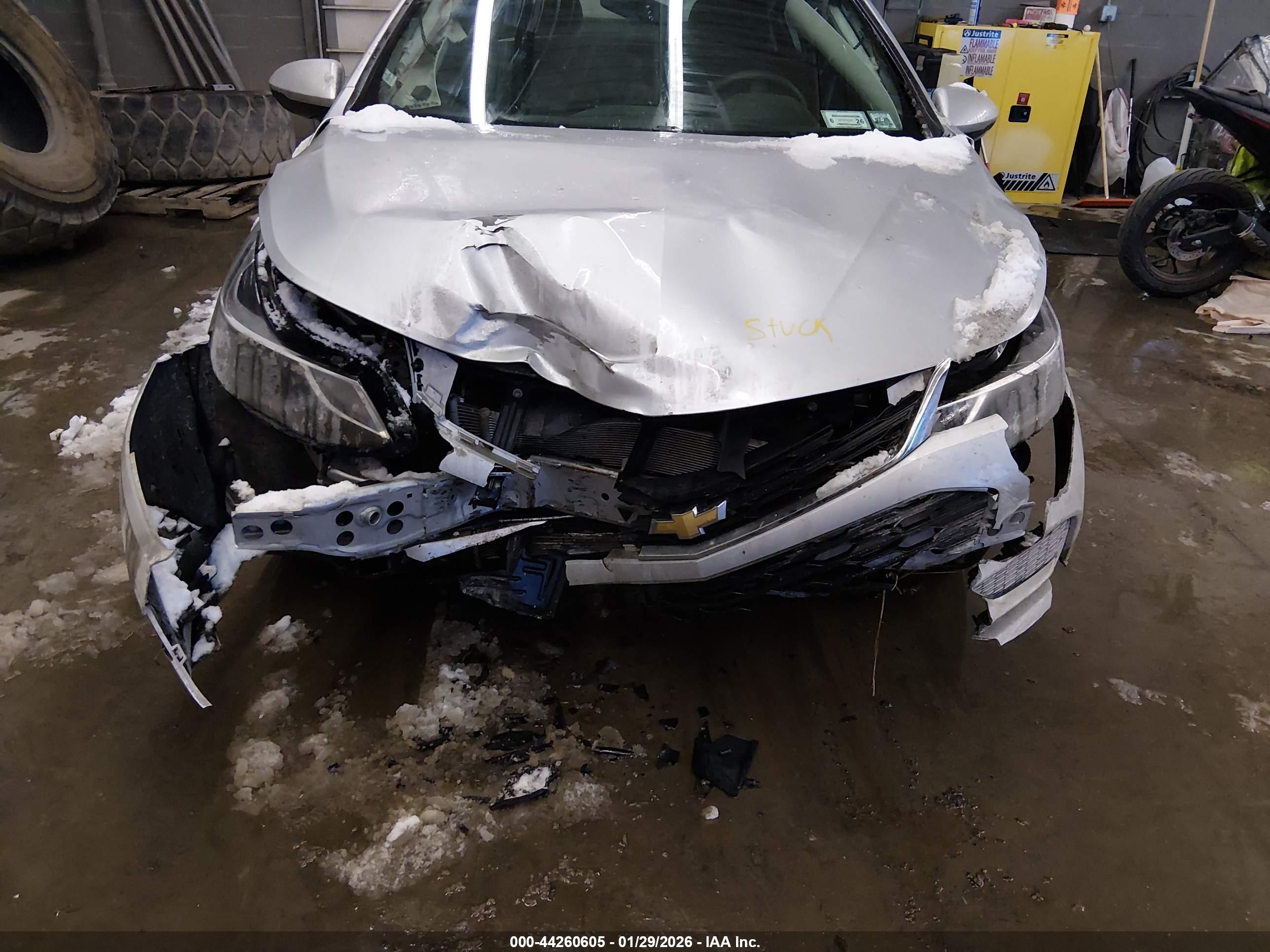 CHEVROLET CRUZE image 6