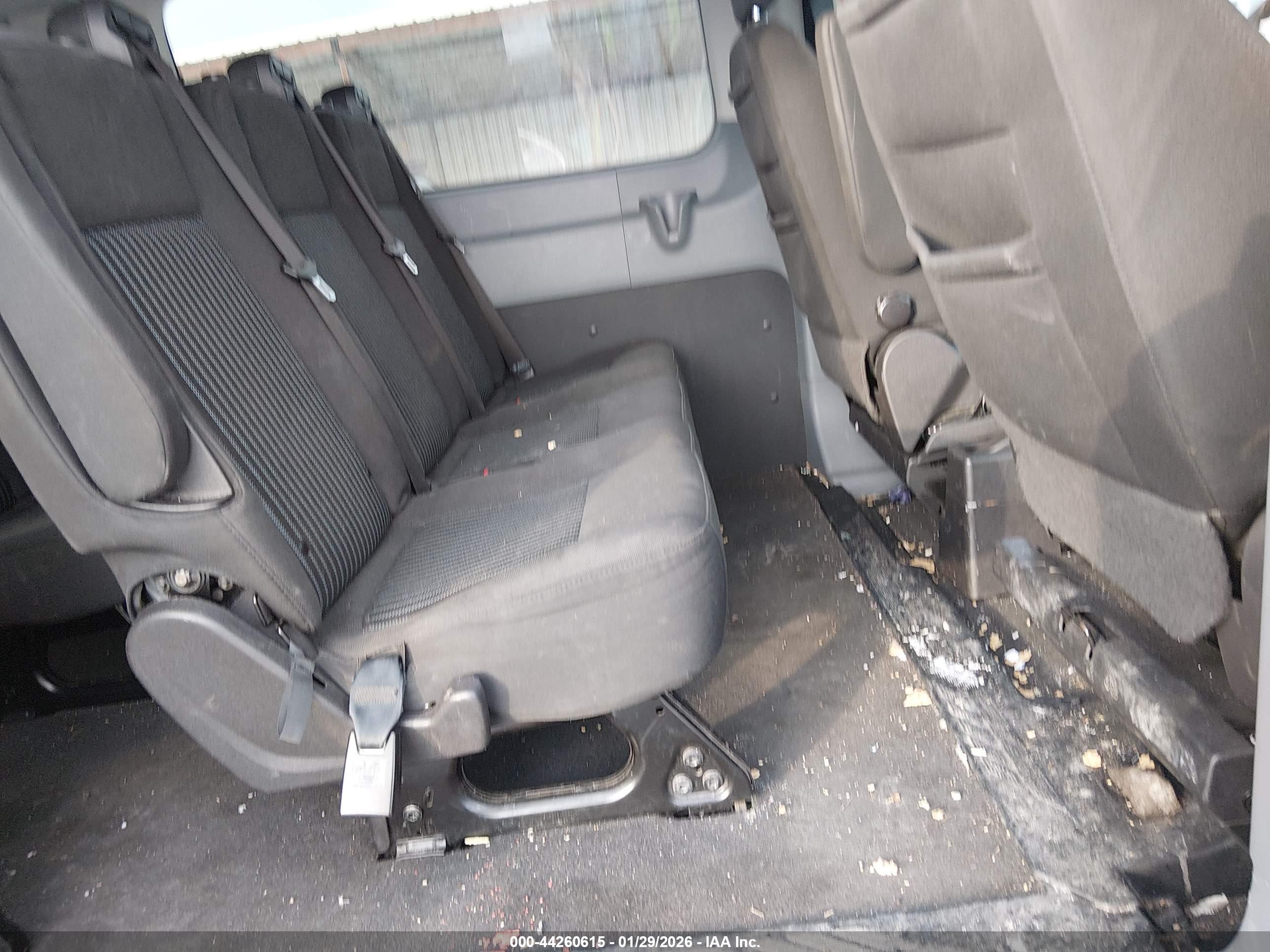 FORD TRANSIT-350 image 8