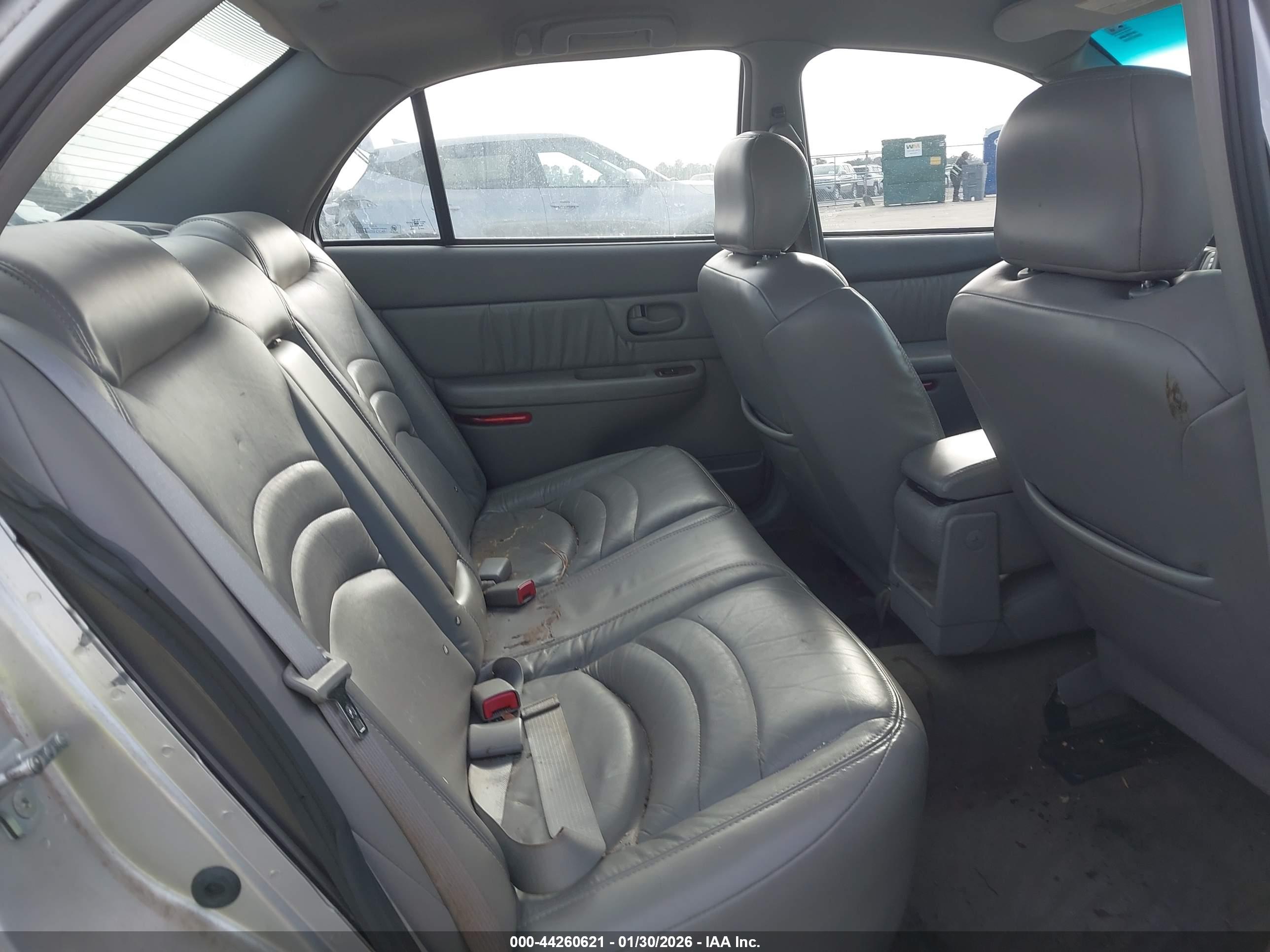 BUICK CENTURY image 8