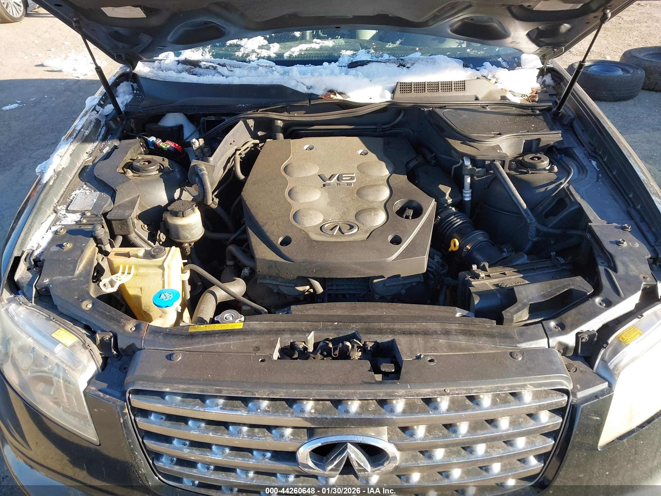 INFINITI FX35 image 10