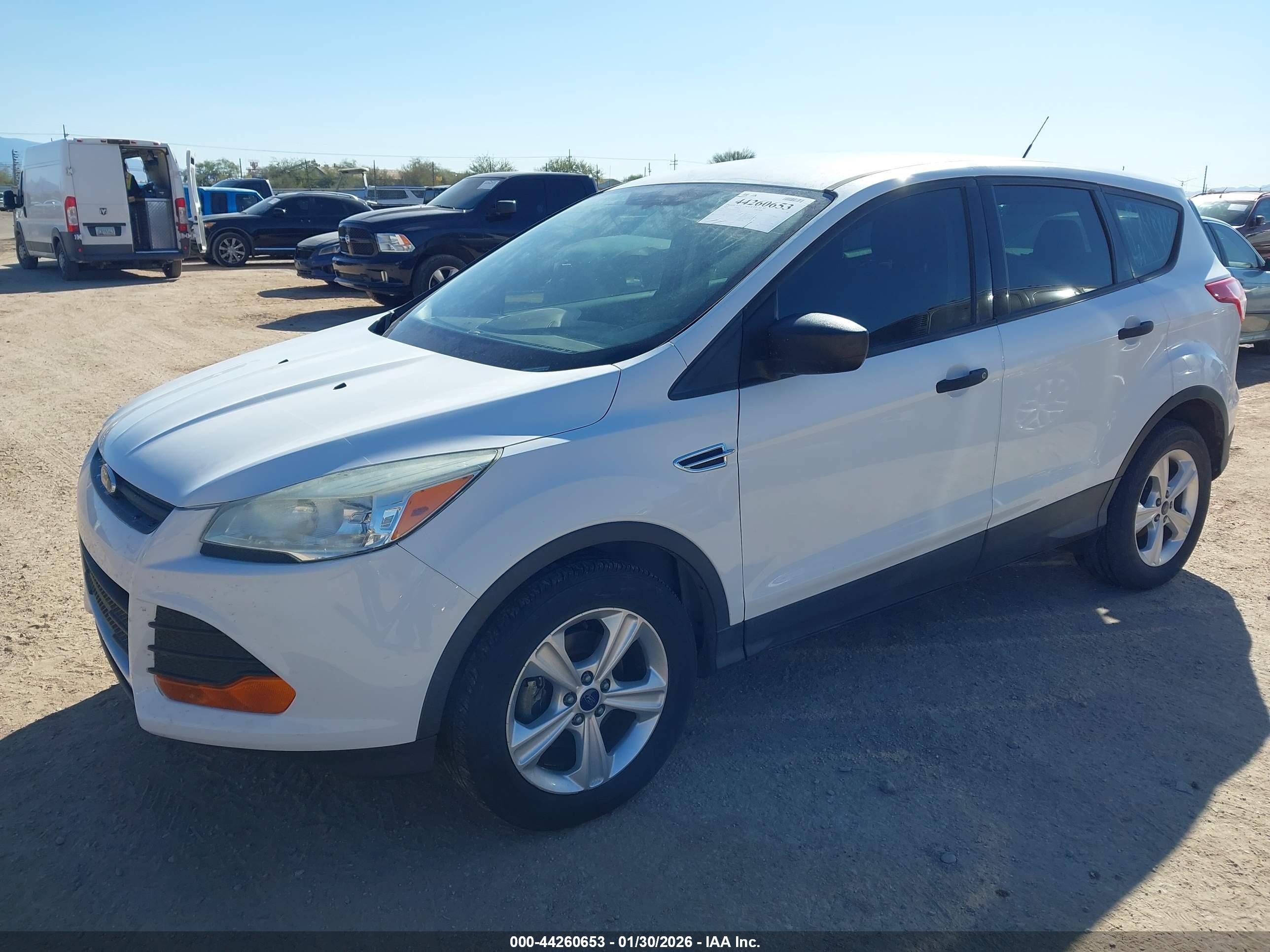 FORD ESCAPE image 2