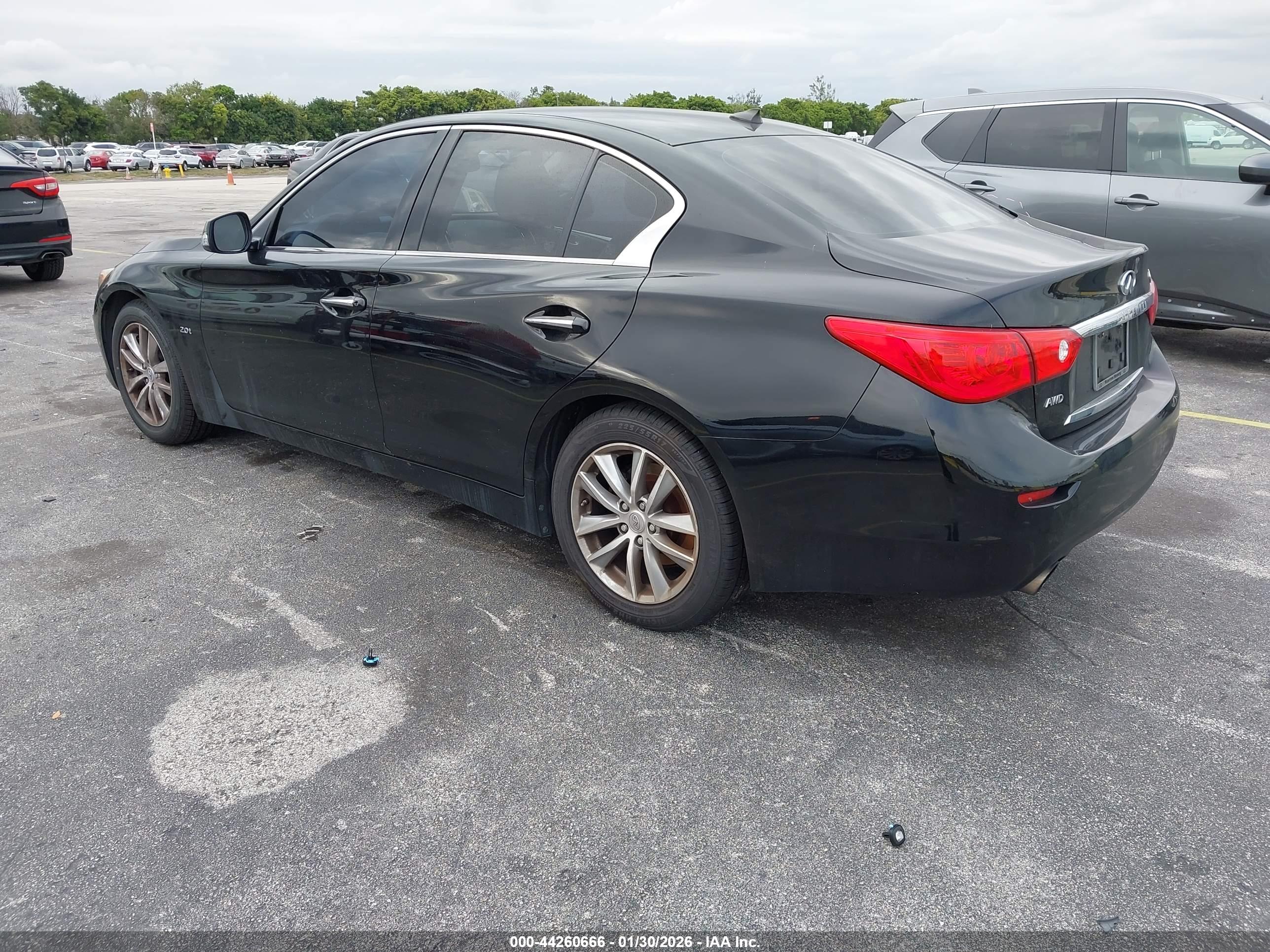 INFINITI Q50 image 3
