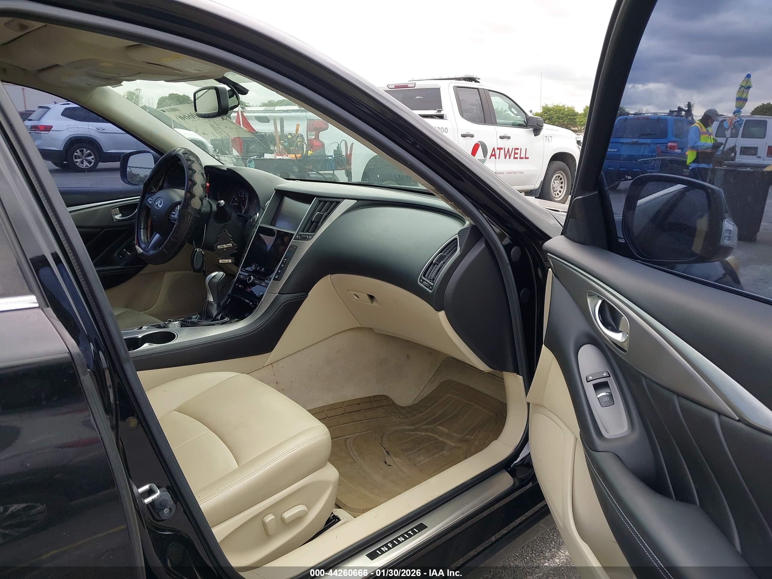 INFINITI Q50 image 5