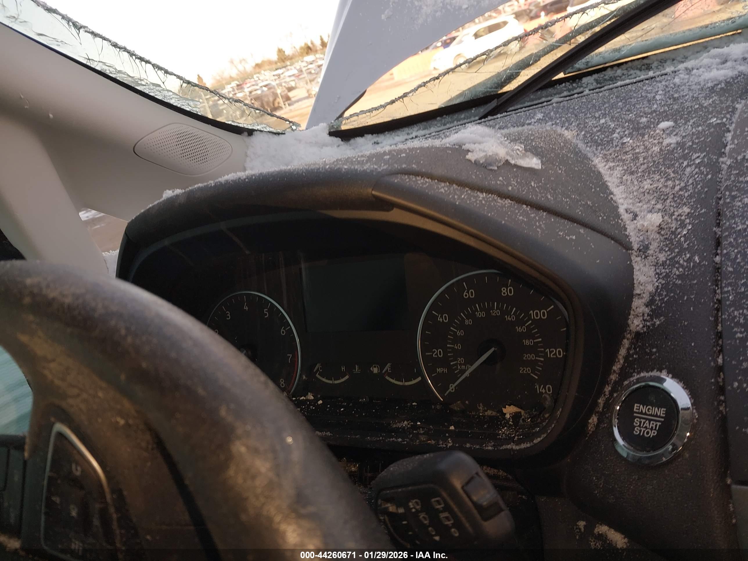 FORD ECOSPORT image 7