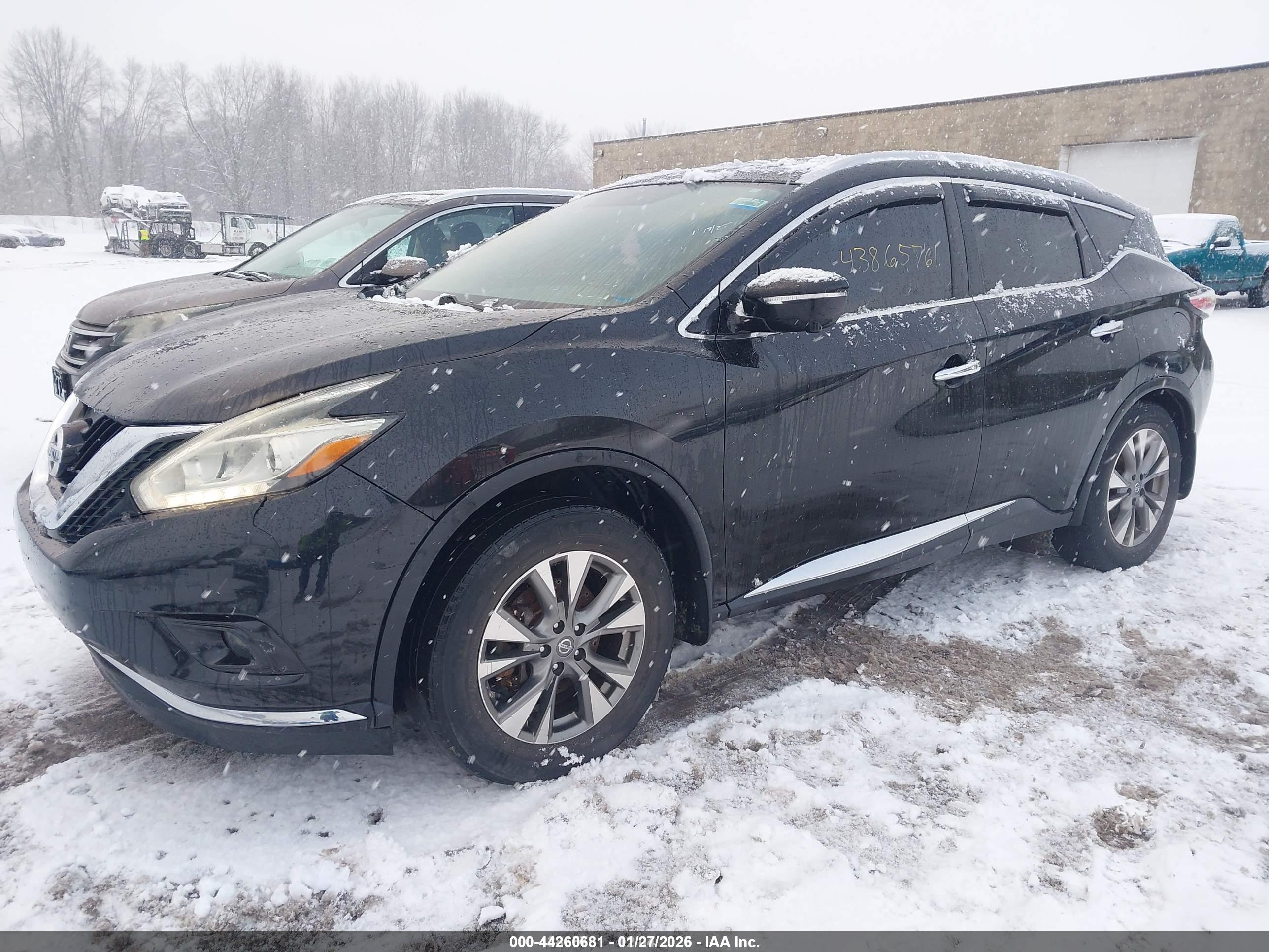 NISSAN MURANO image 2
