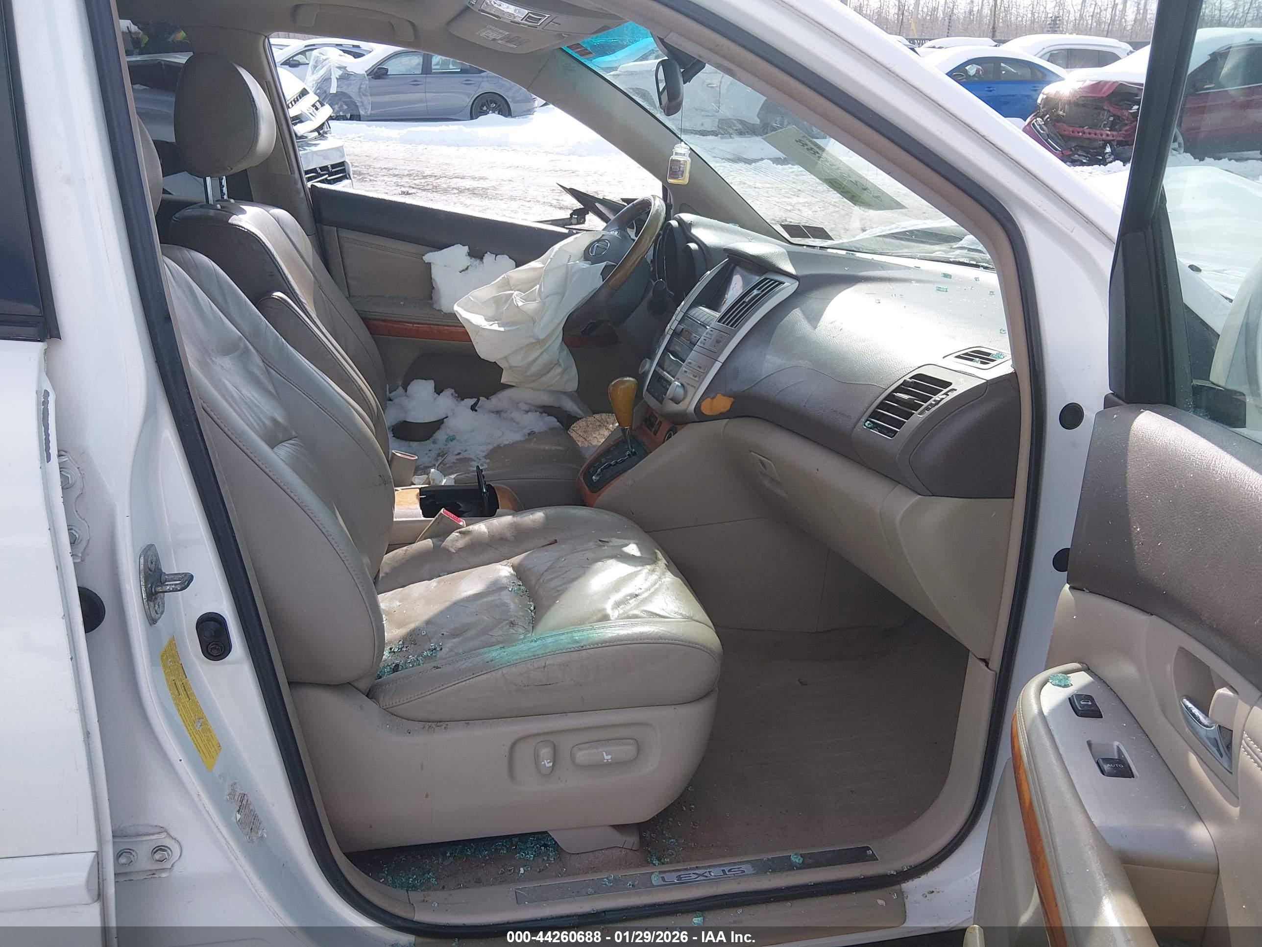 LEXUS RX image 5