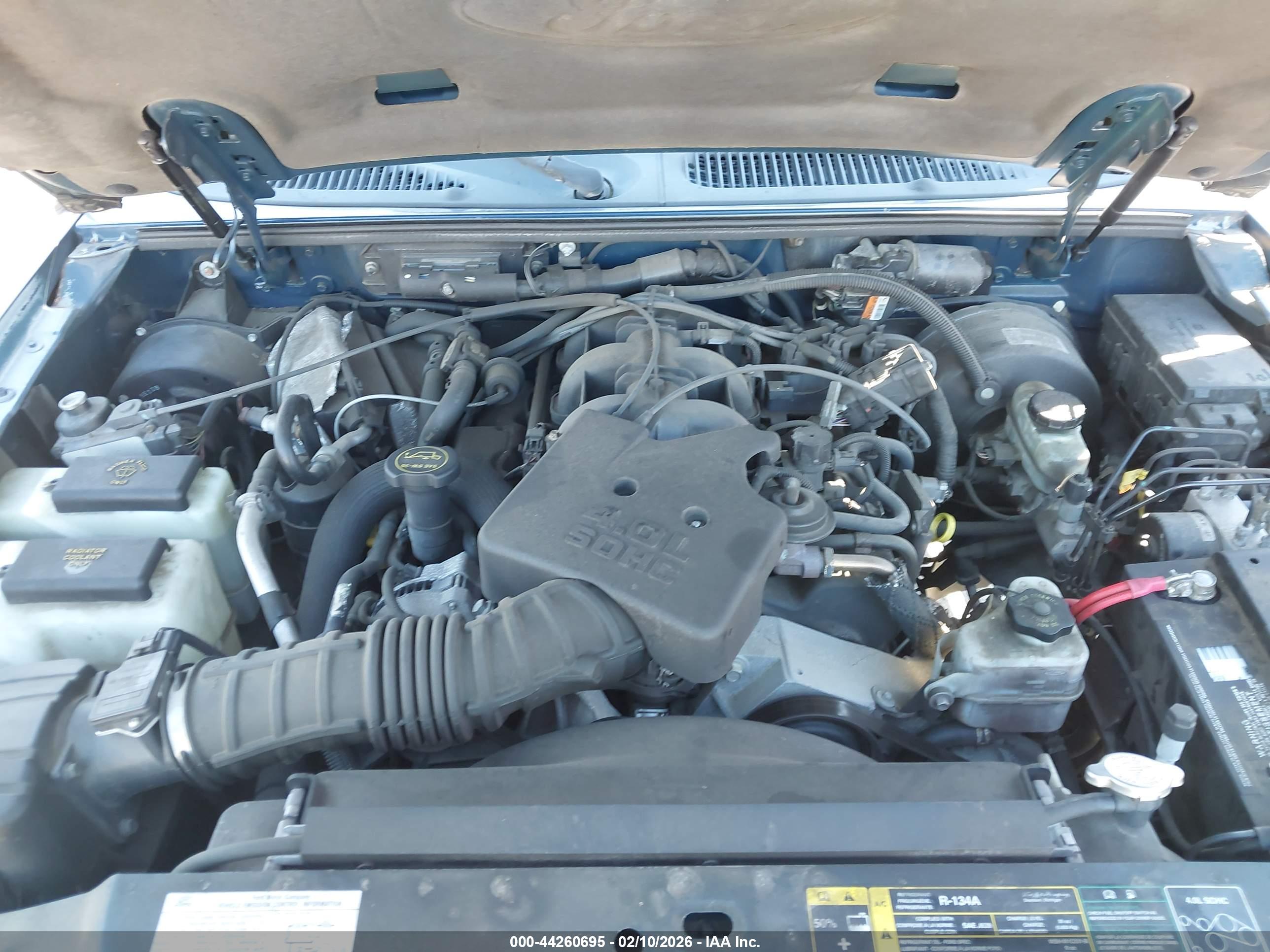 FORD EXPLORER image 10