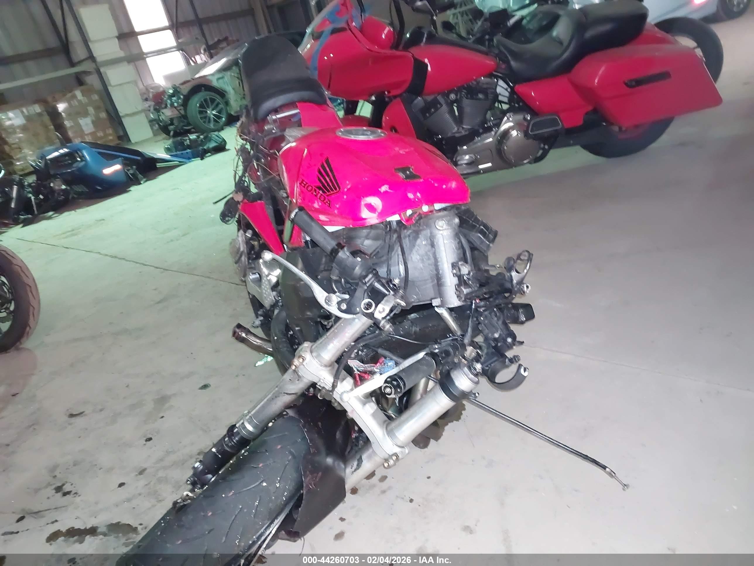 HONDA CBR900 image 5