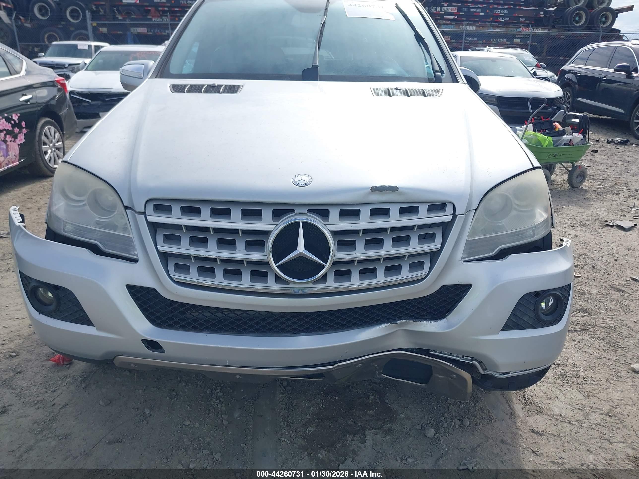 MERCEDES-BENZ ML image 6