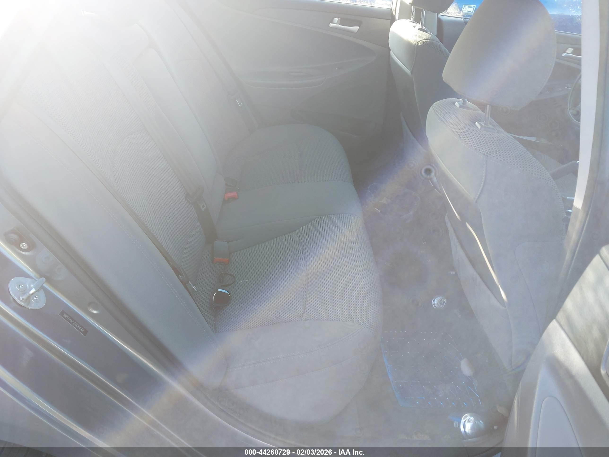 HYUNDAI SONATA image 8
