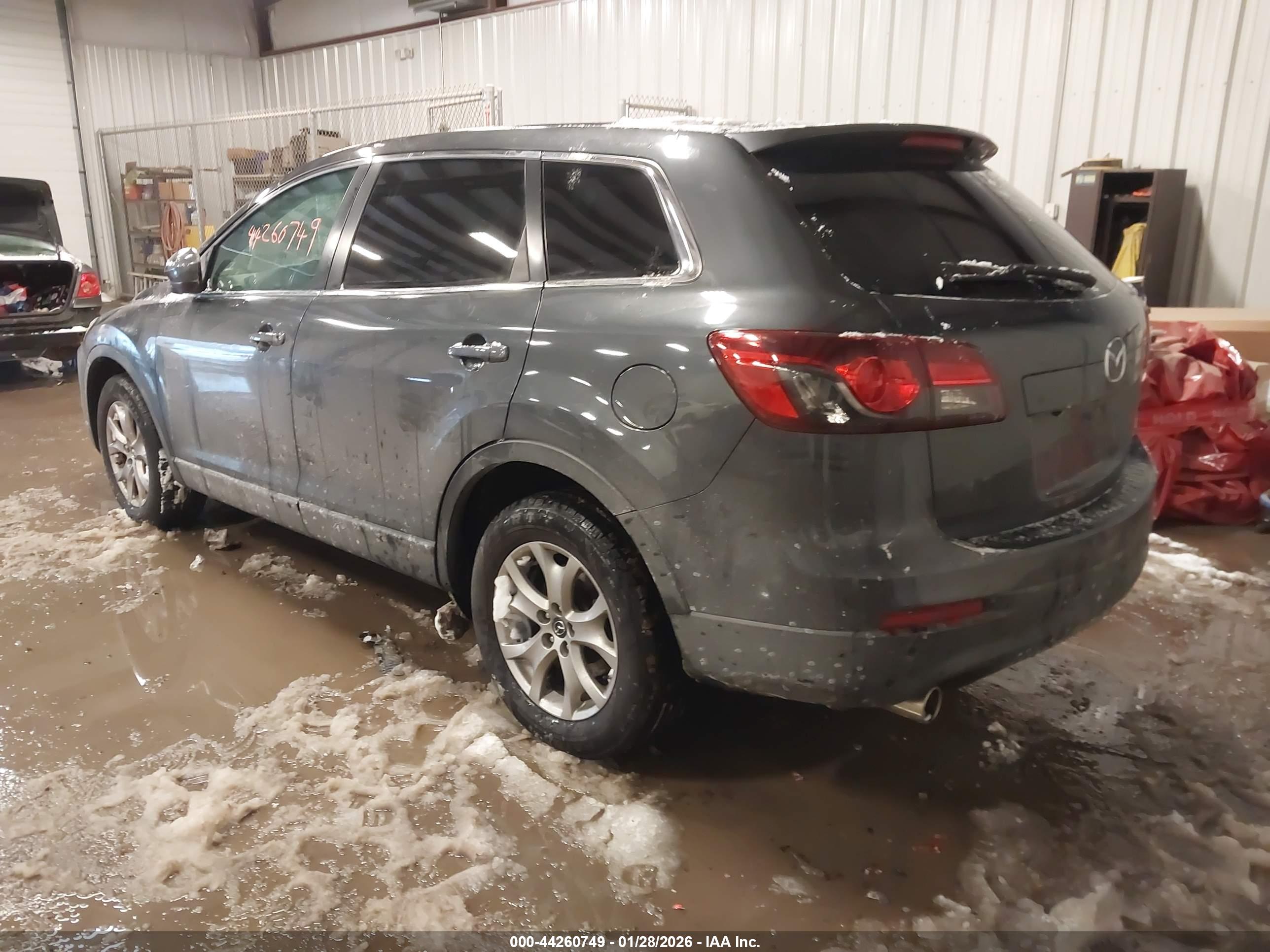 MAZDA CX-9 image 3