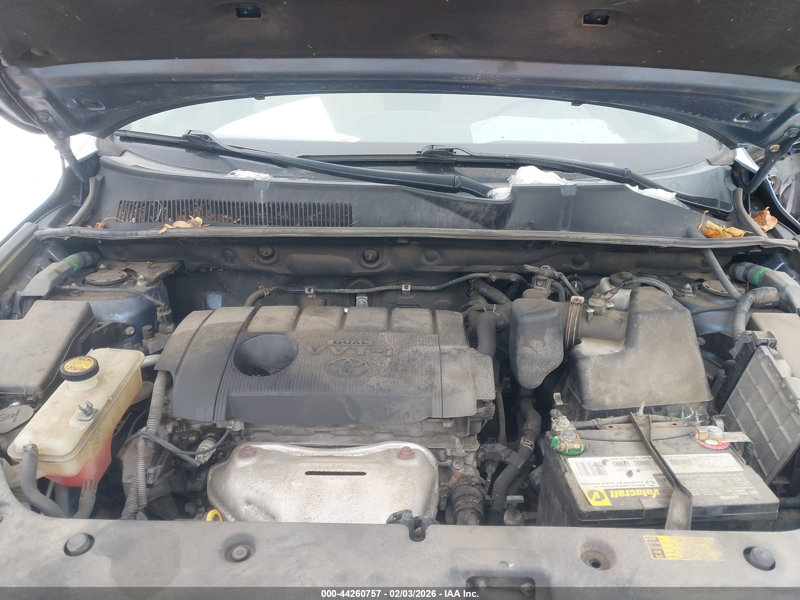 TOYOTA RAV4 image 10