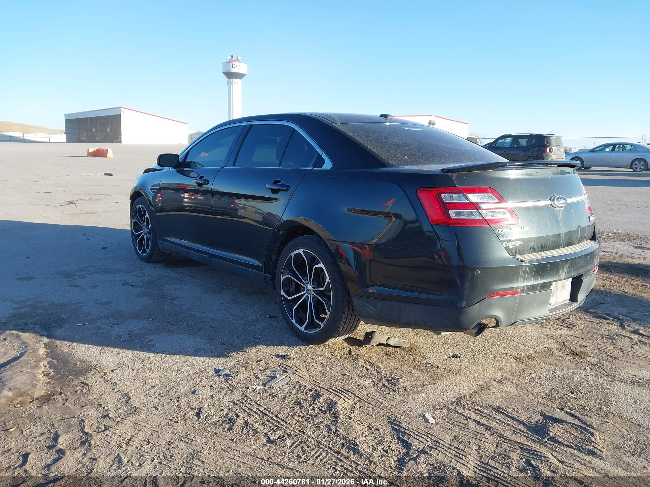 FORD TAURUS image 3