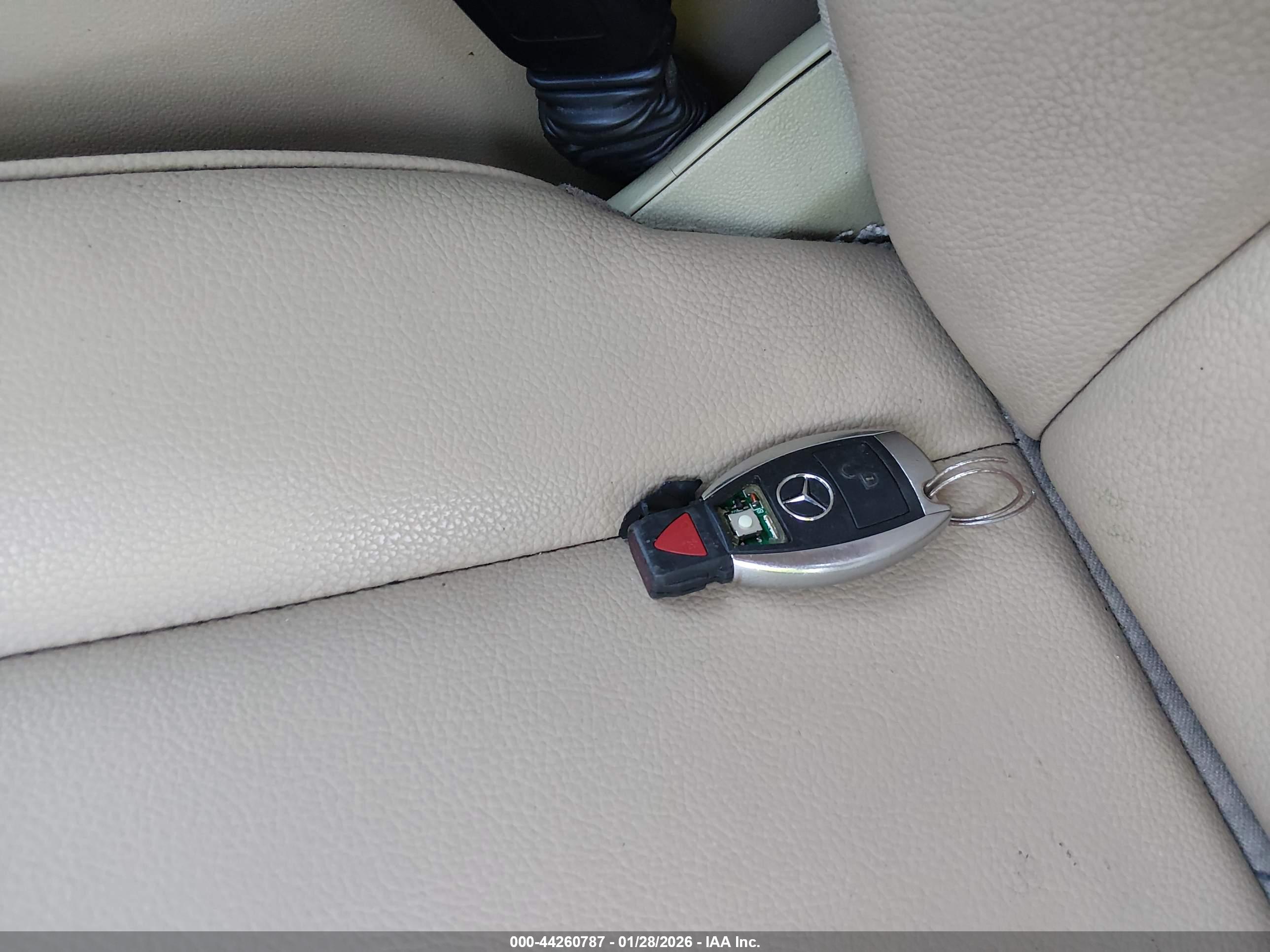 MERCEDES-BENZ GL-CLASS image 11