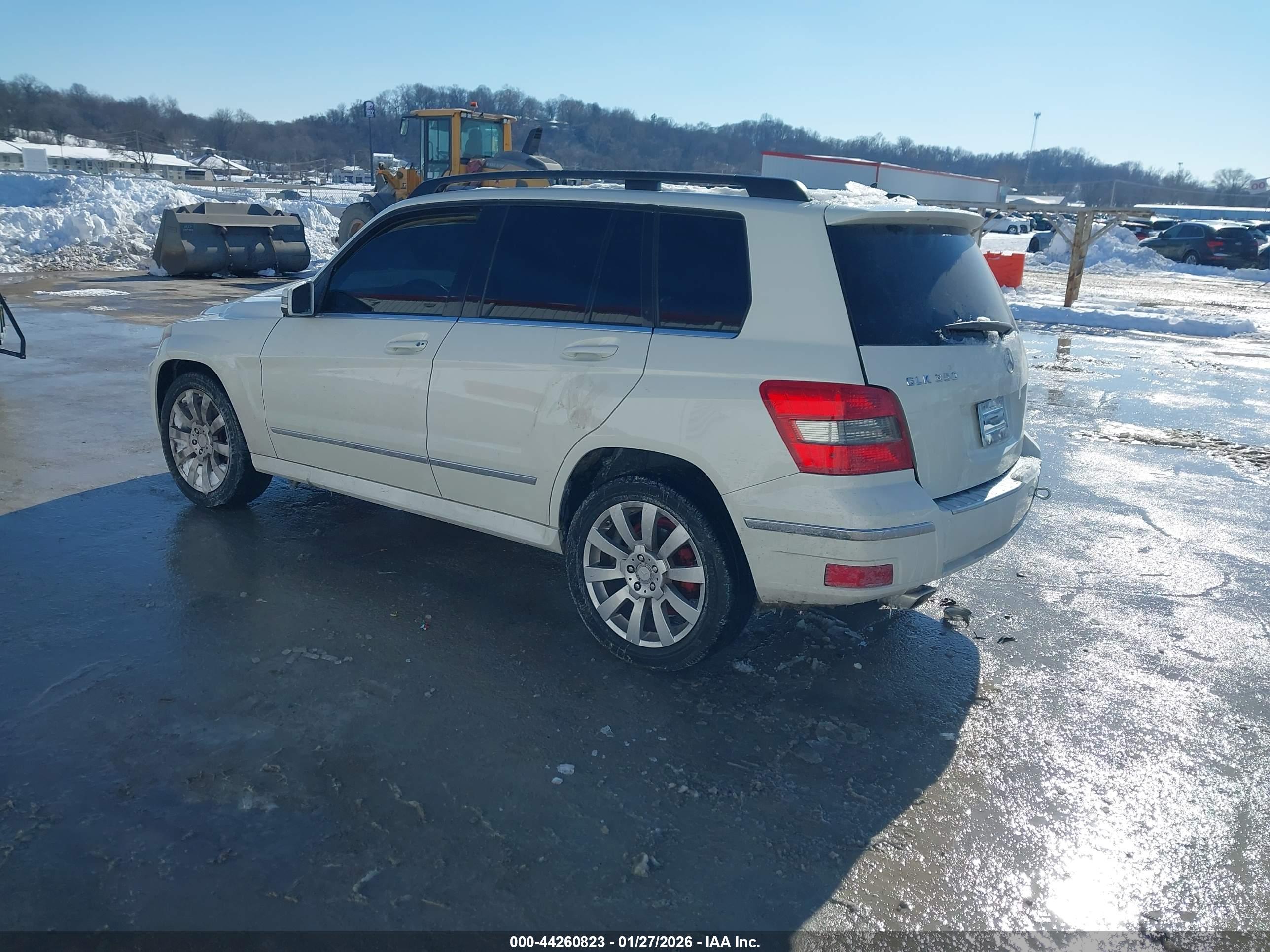 MERCEDES-BENZ GLK image 3
