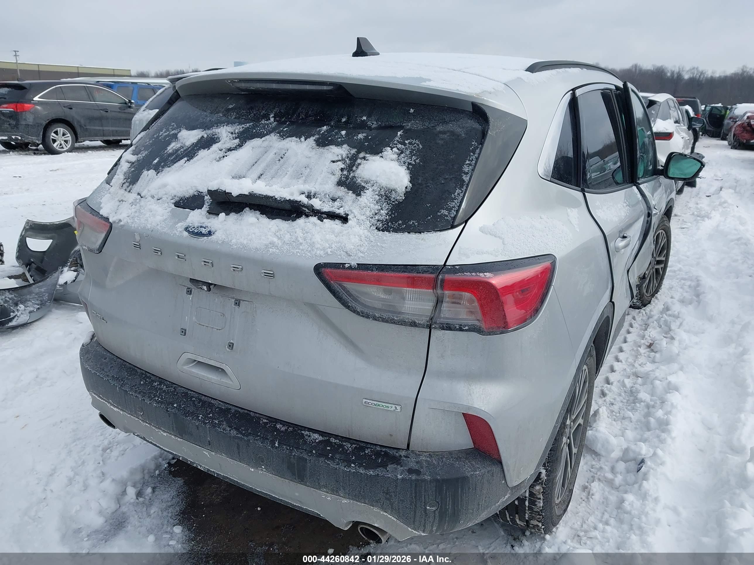FORD ESCAPE image 4