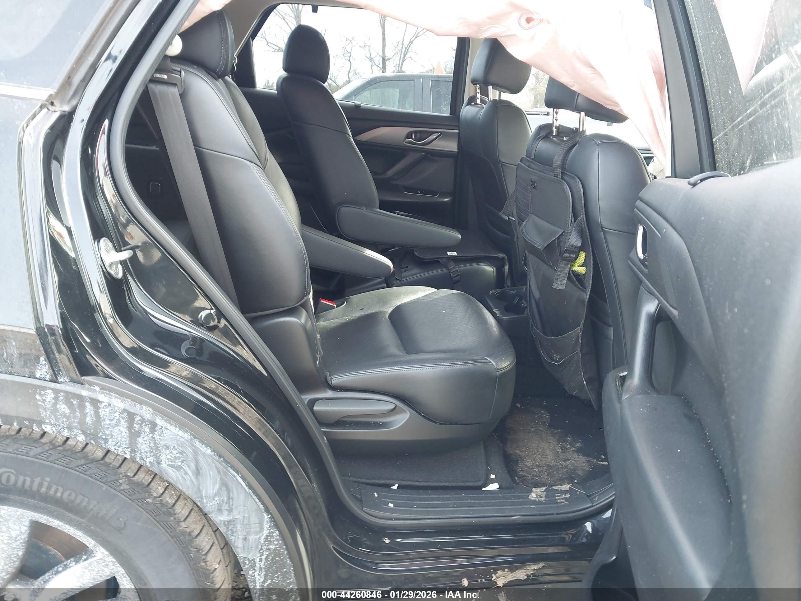 MAZDA CX-9 image 8