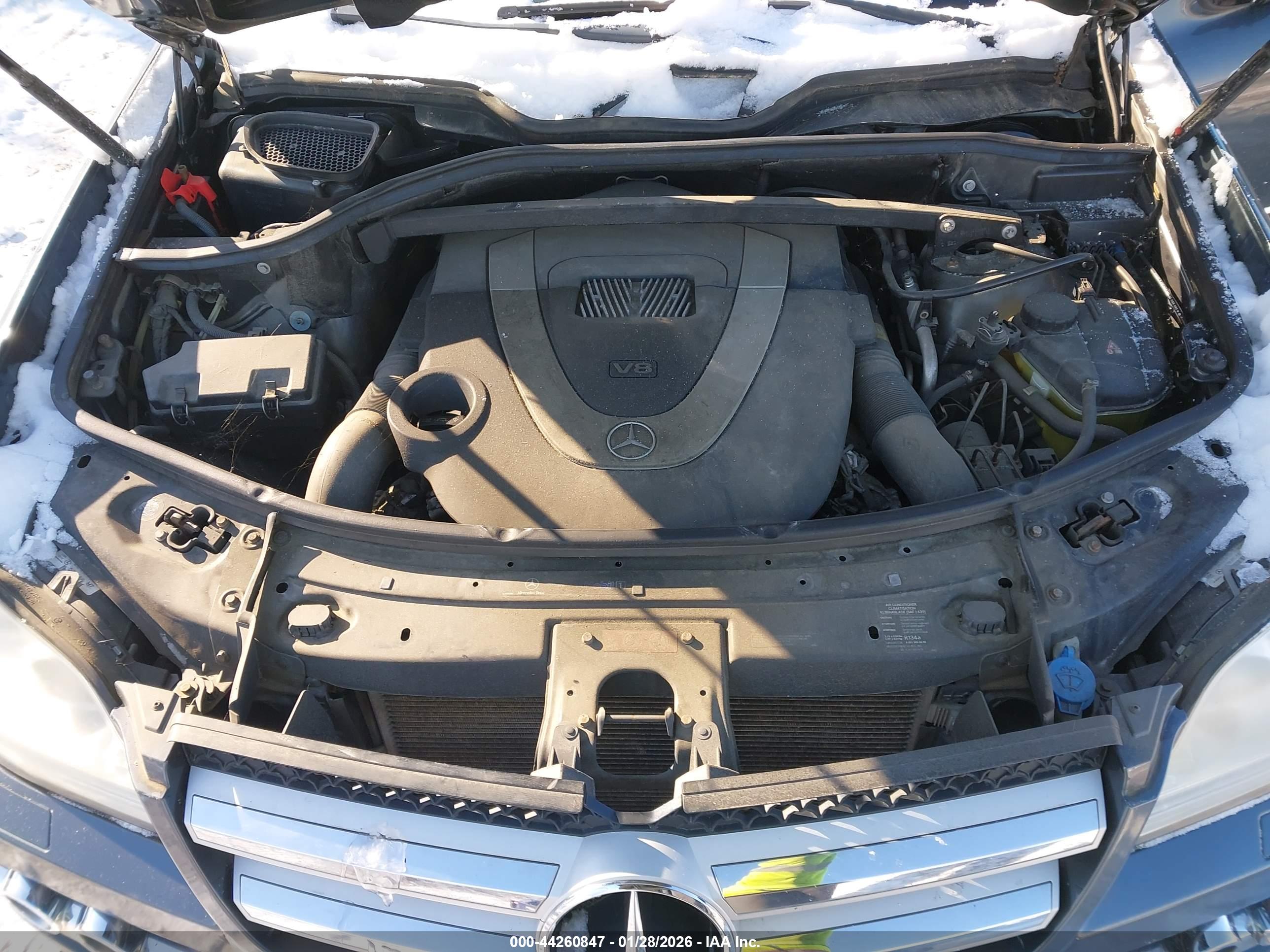 MERCEDES-BENZ GL image 10