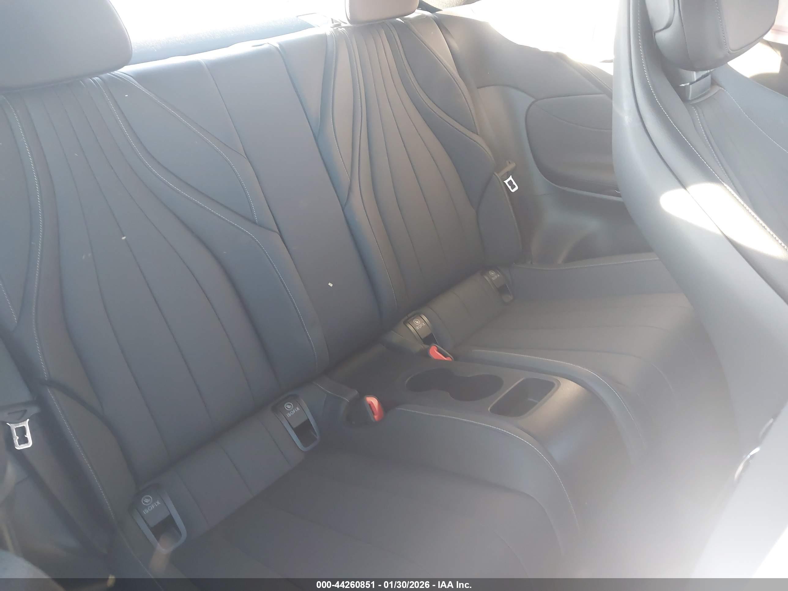 MERCEDES-BENZ CLE image 8