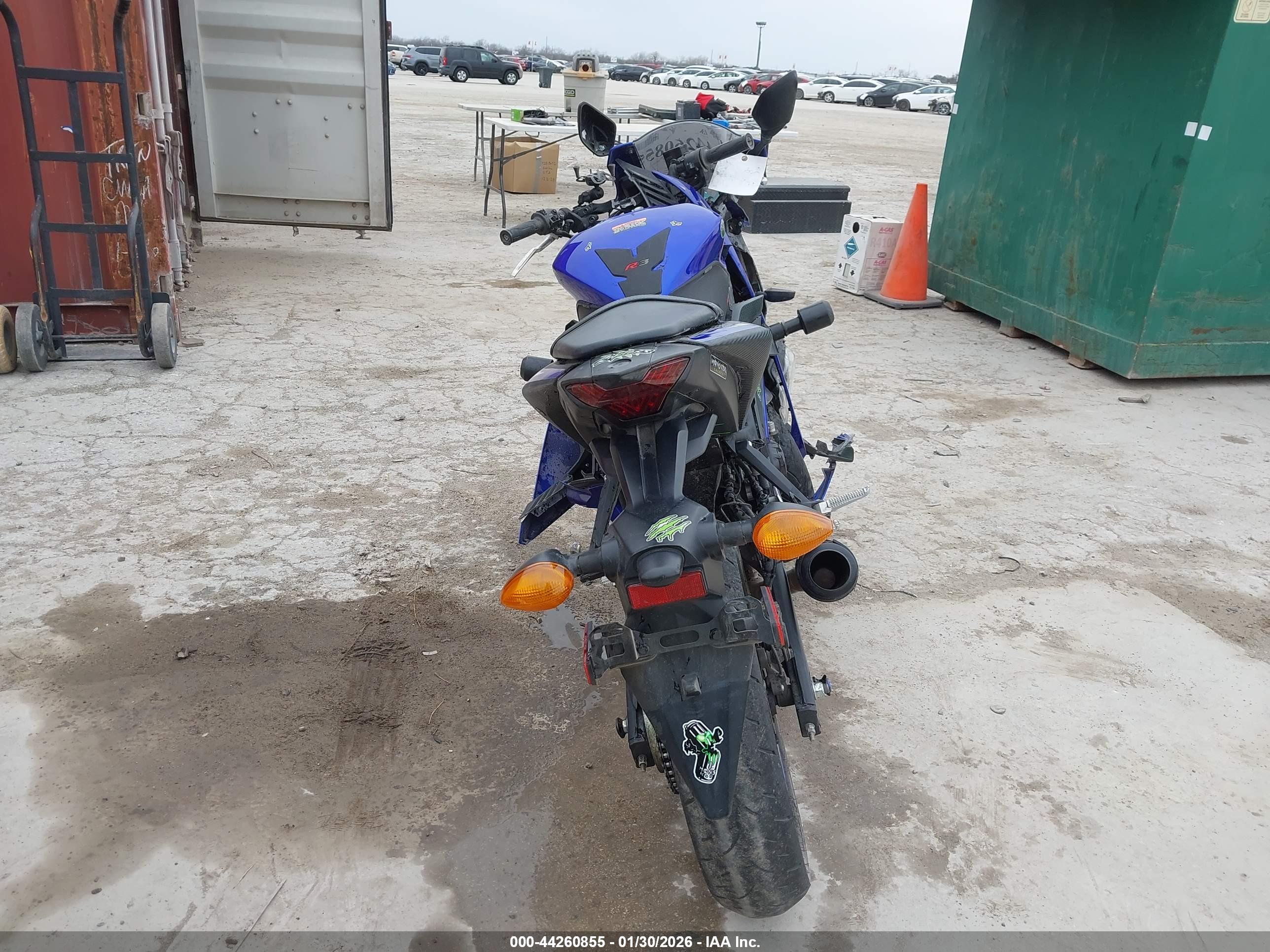 YAMAHA YZFR3 image 6