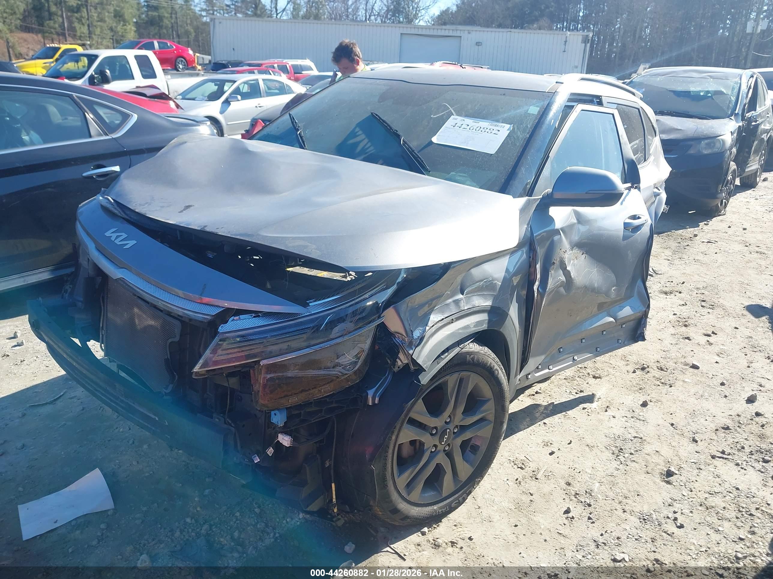 KIA SELTOS image 2