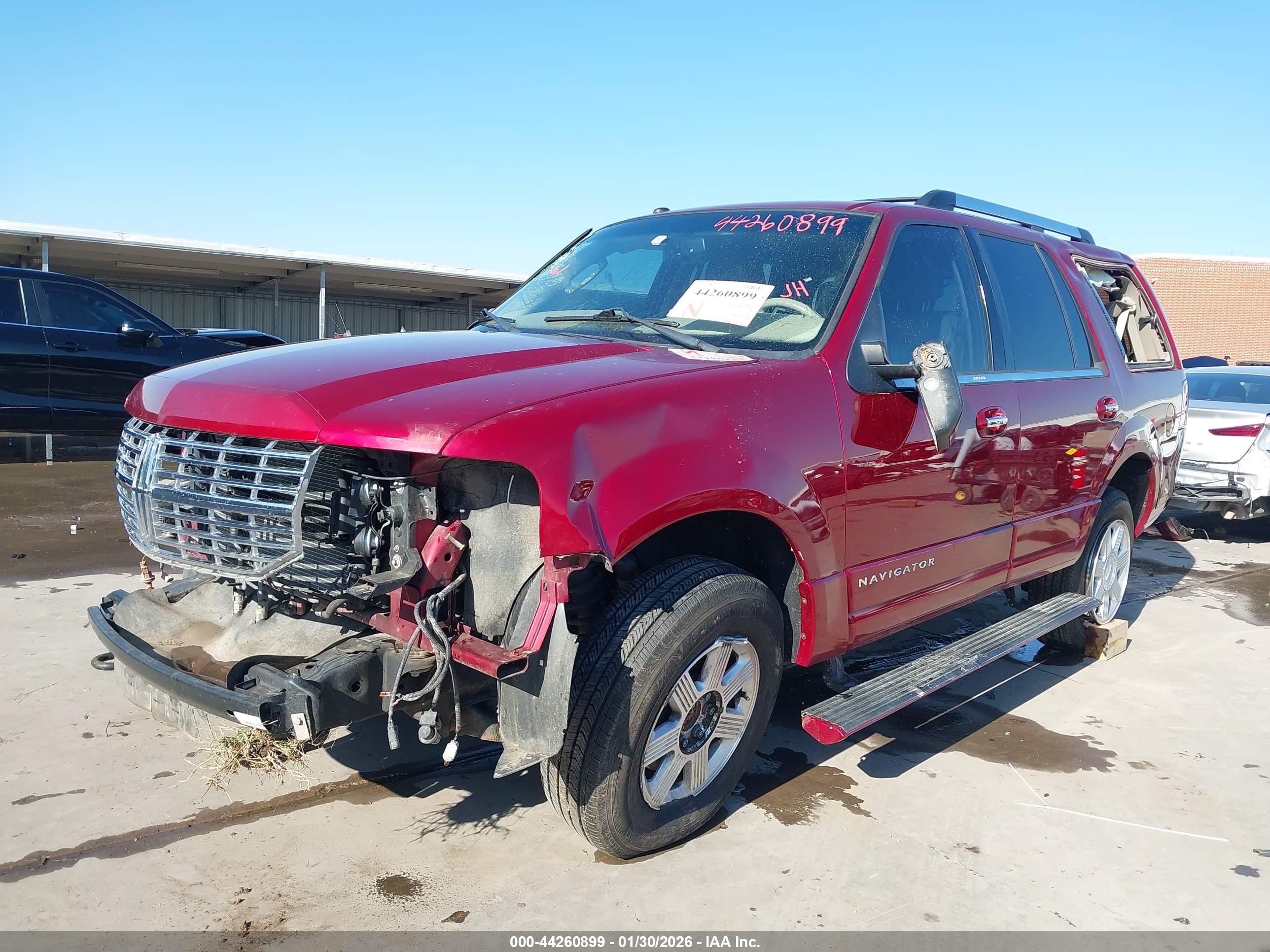 LINCOLN NAVIGATOR image 2