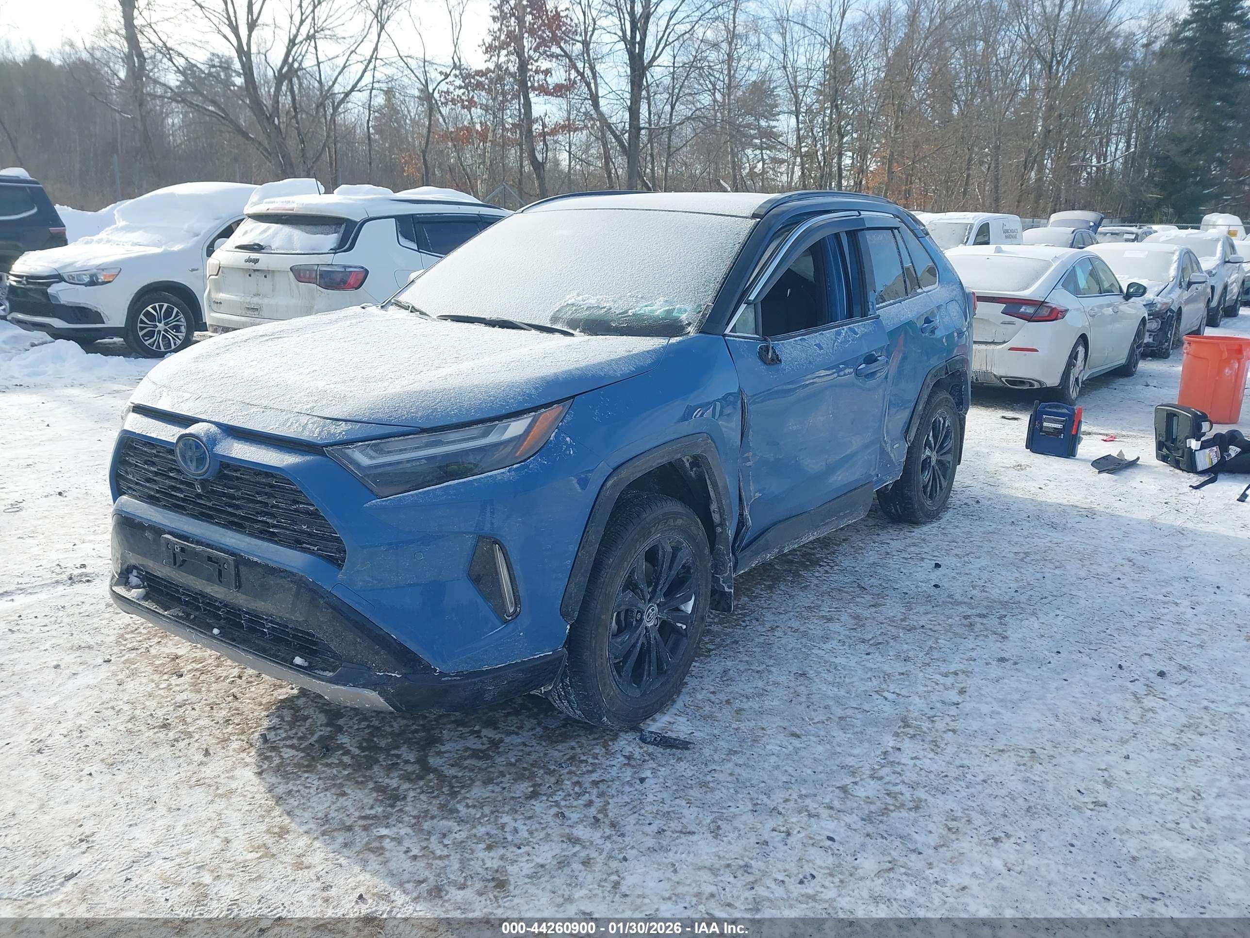 TOYOTA RAV4 image 2