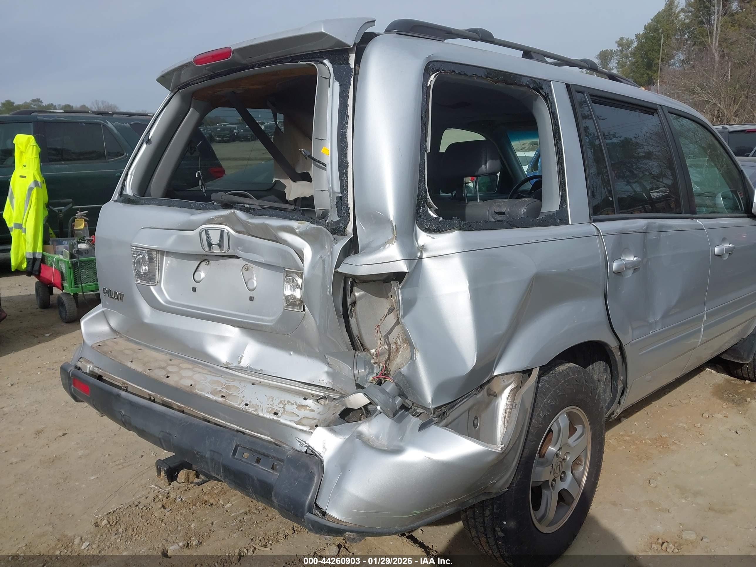 HONDA PILOT image 6