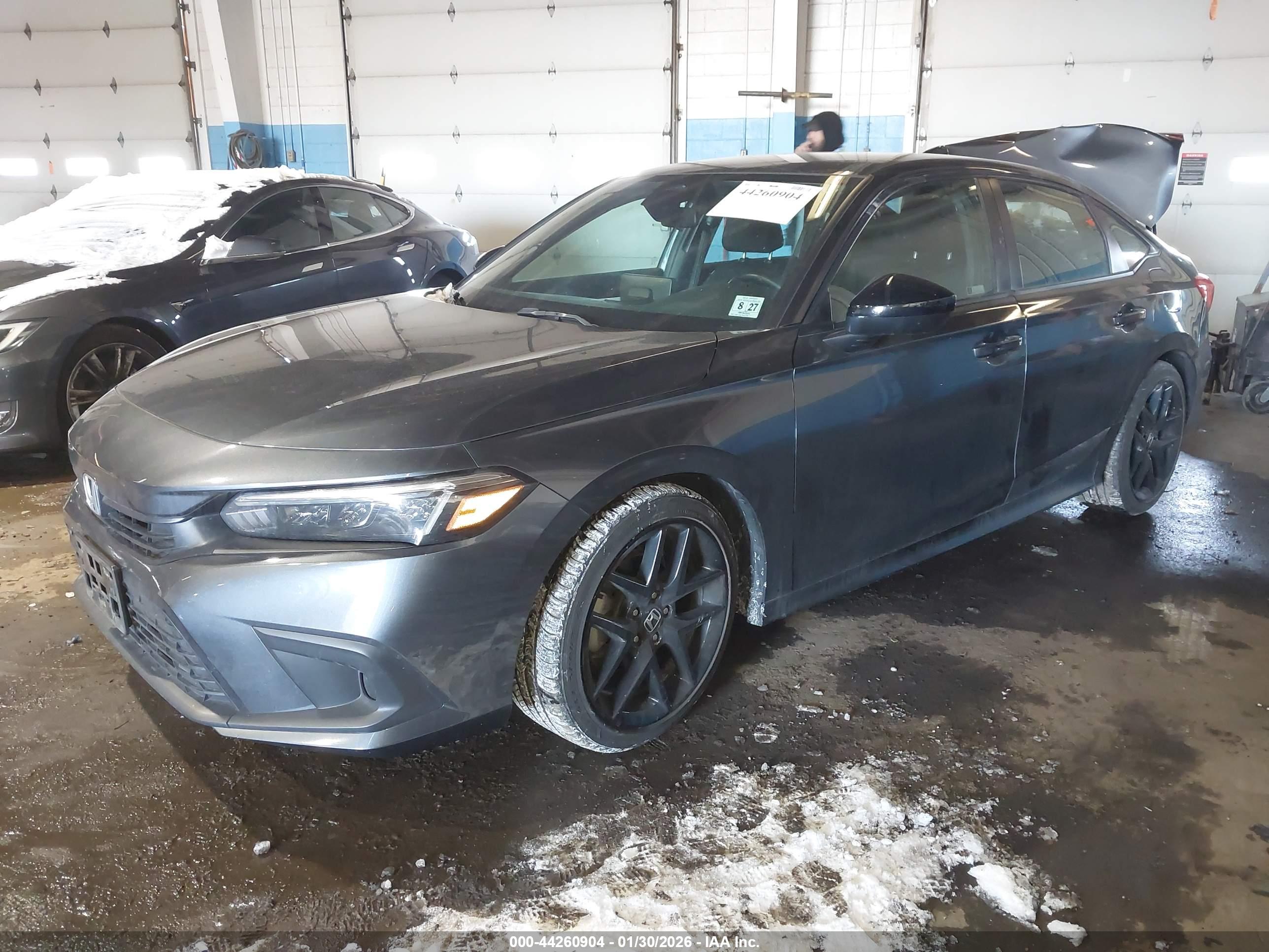 HONDA CIVIC image 2