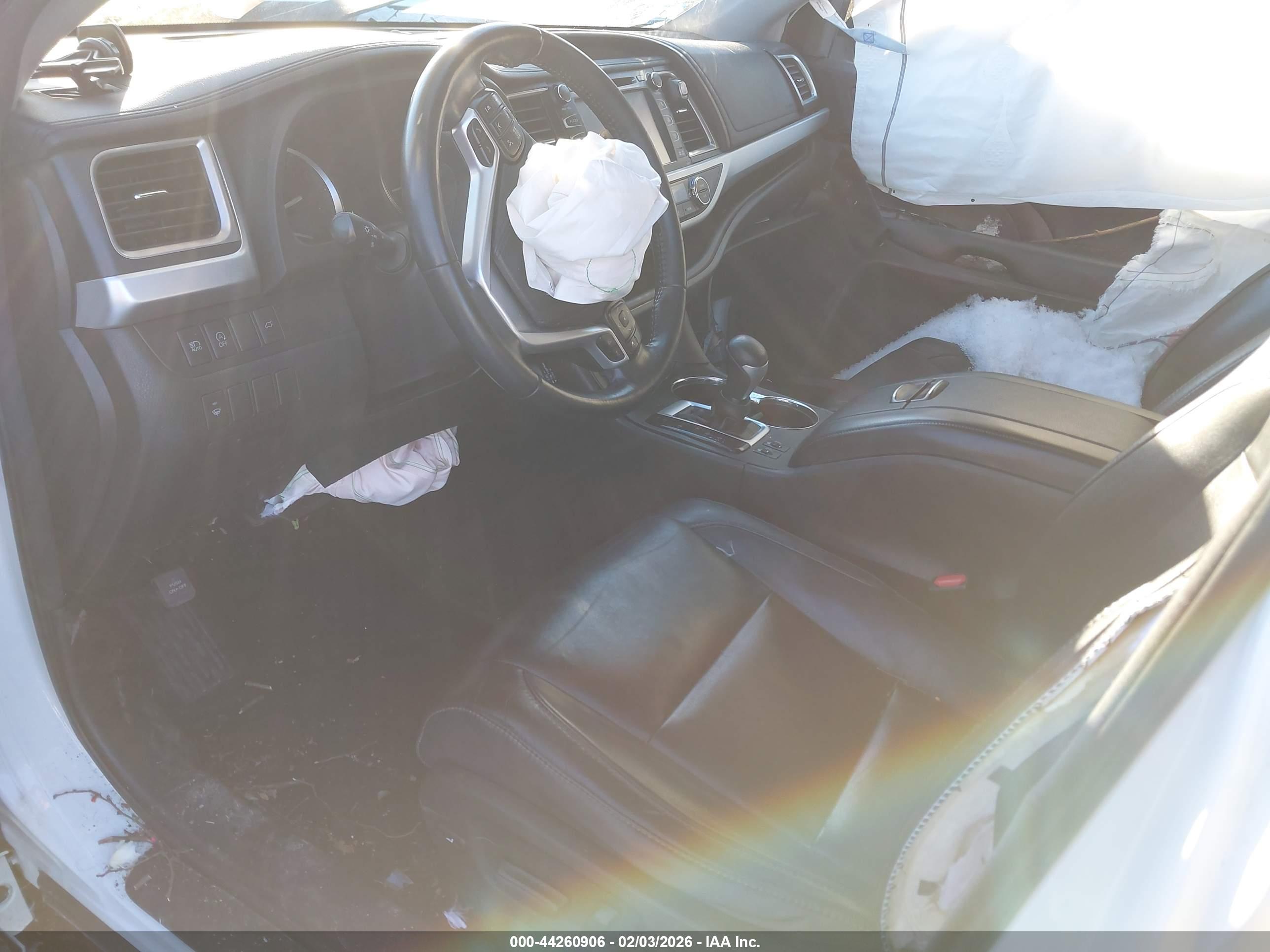 TOYOTA HIGHLANDER image 5