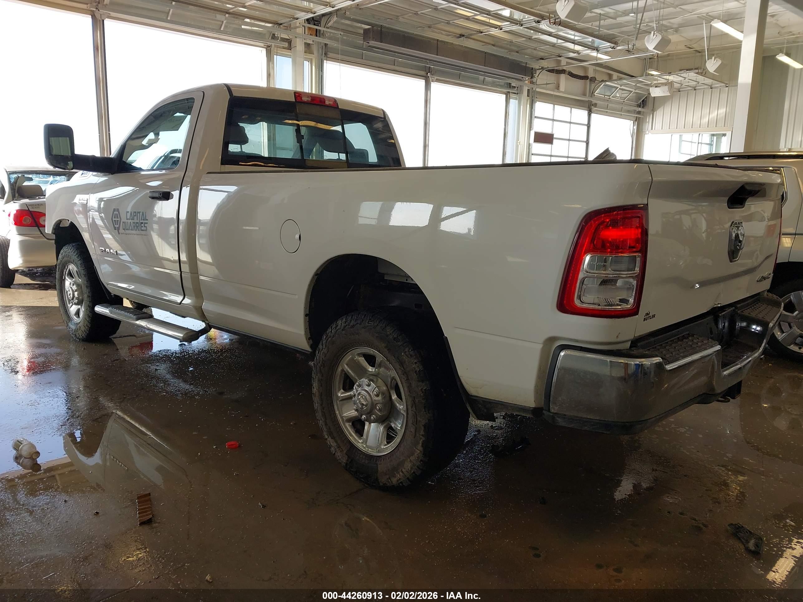 RAM 2500 image 3