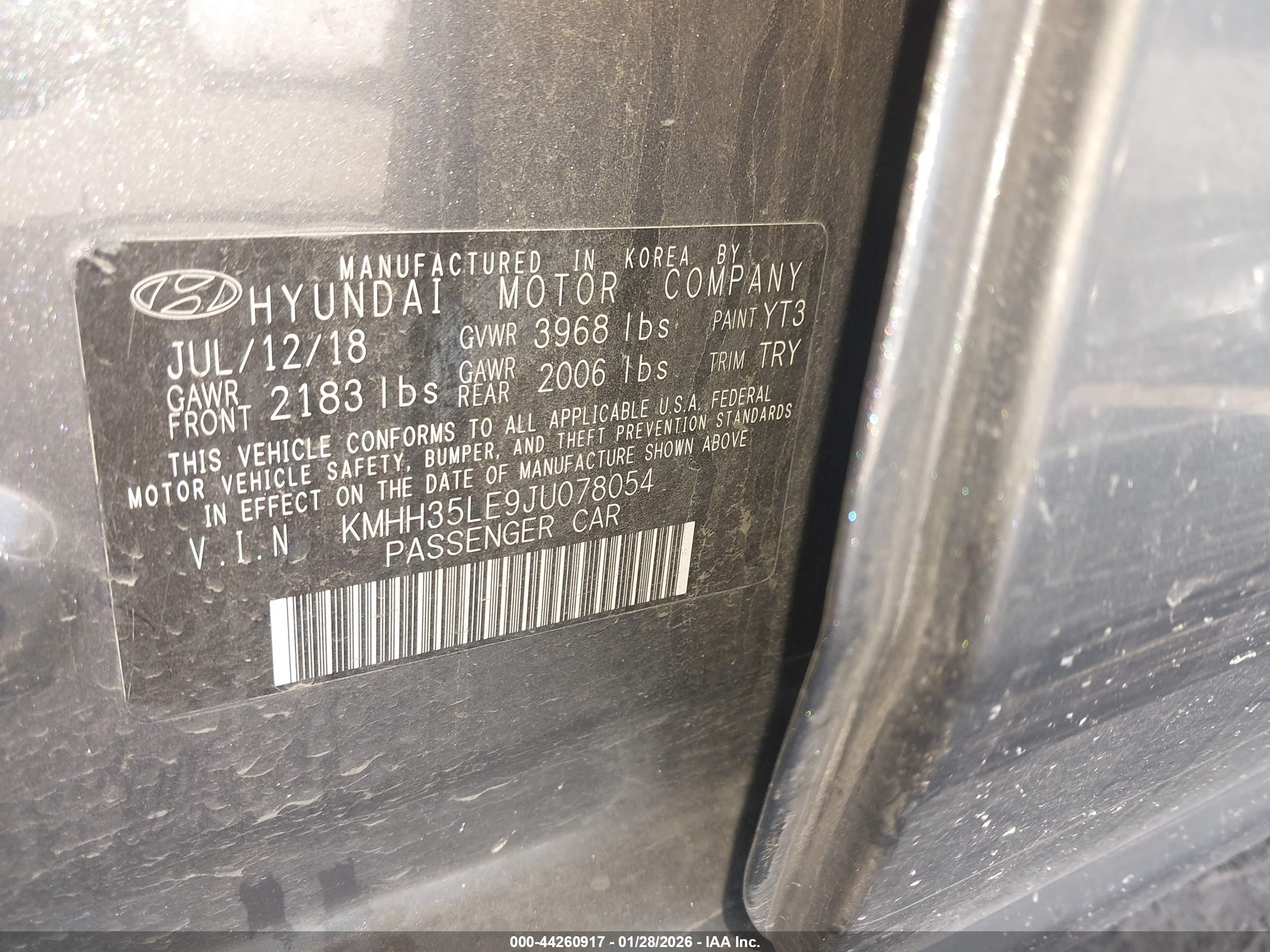 HYUNDAI ELANTRA image 9