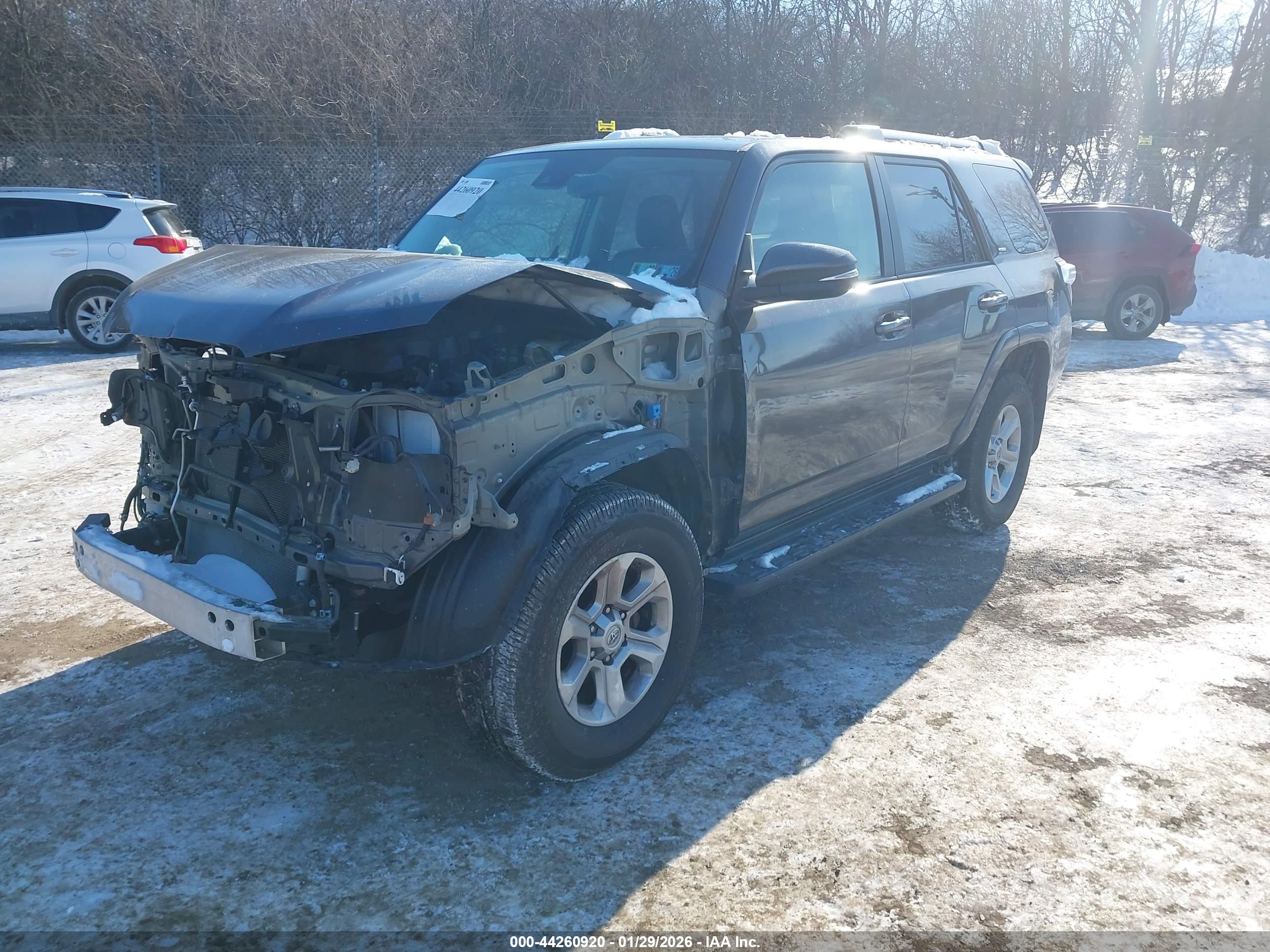 TOYOTA 4RUNNER image 2